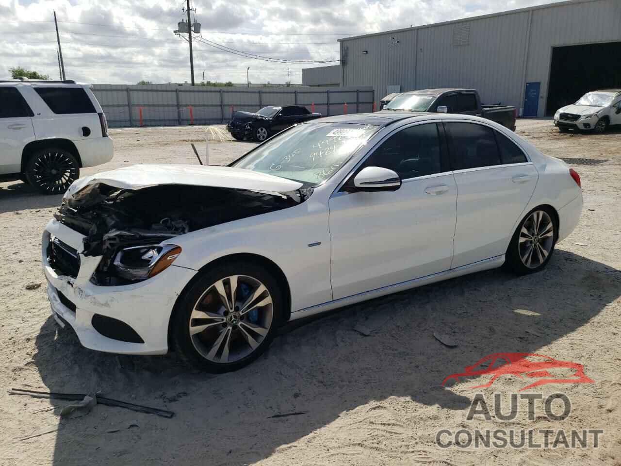 MERCEDES-BENZ C-CLASS 2017 - 55SWF4HB3HU233386