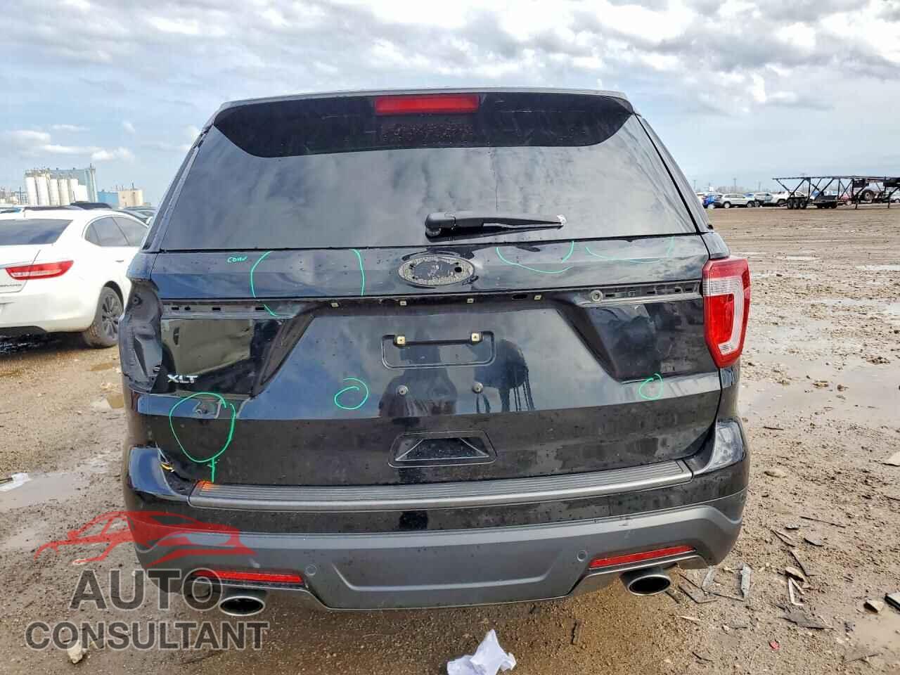 FORD EXPLORER 2018 - 1FM5K7D86JGB05168