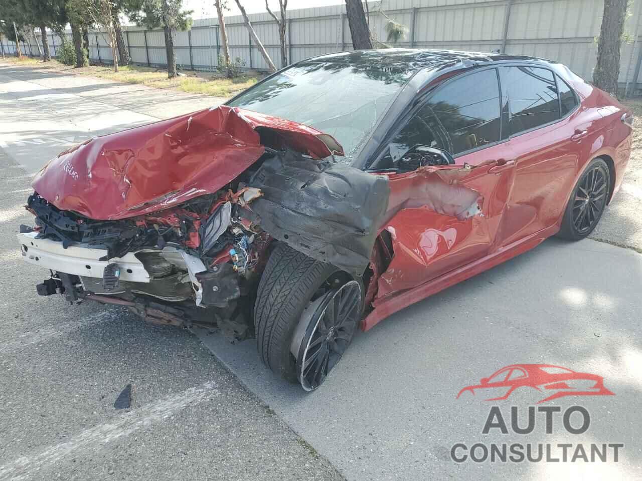 TOYOTA CAMRY 2022 - 4T1K31AK5NU044013