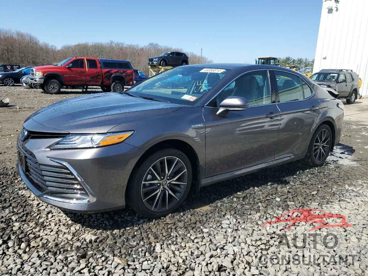 TOYOTA CAMRY 2021 - 4T1F31AK8MU546885