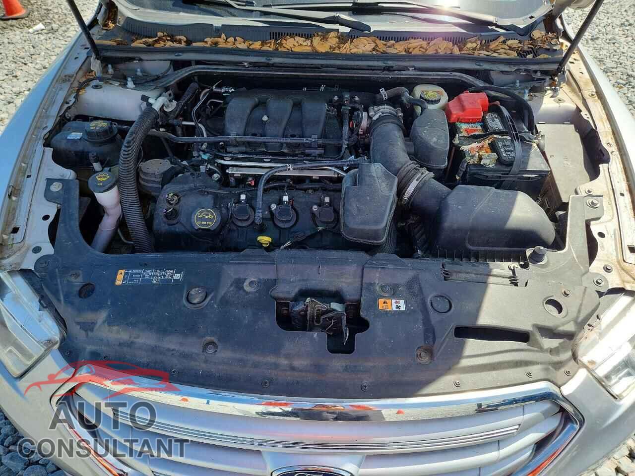 FORD TAURUS 2017 - 1FAHP2F80HG123412