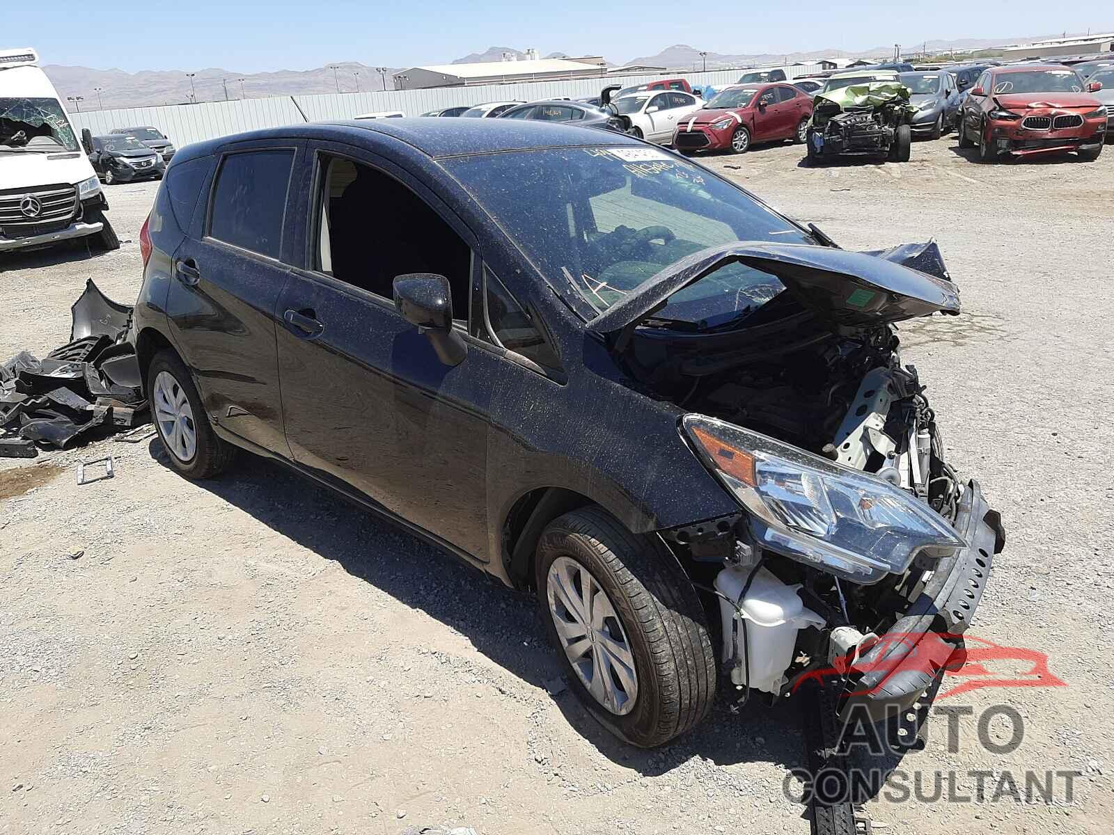 NISSAN VERSA 2018 - 3N1CE2CP3JL369414
