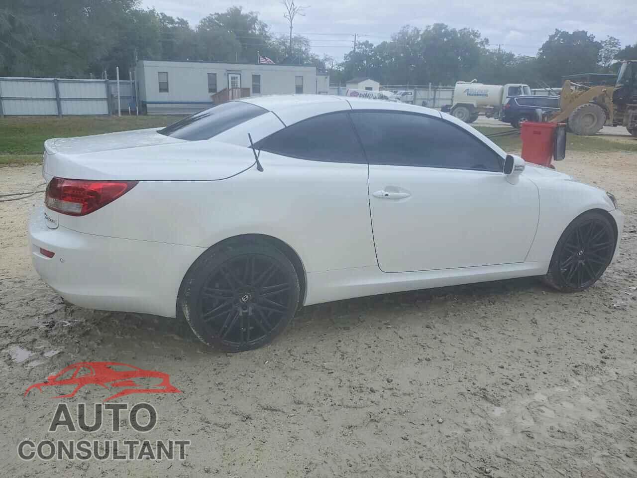 LEXUS IS 2010 - JTHFF2C29A2509705