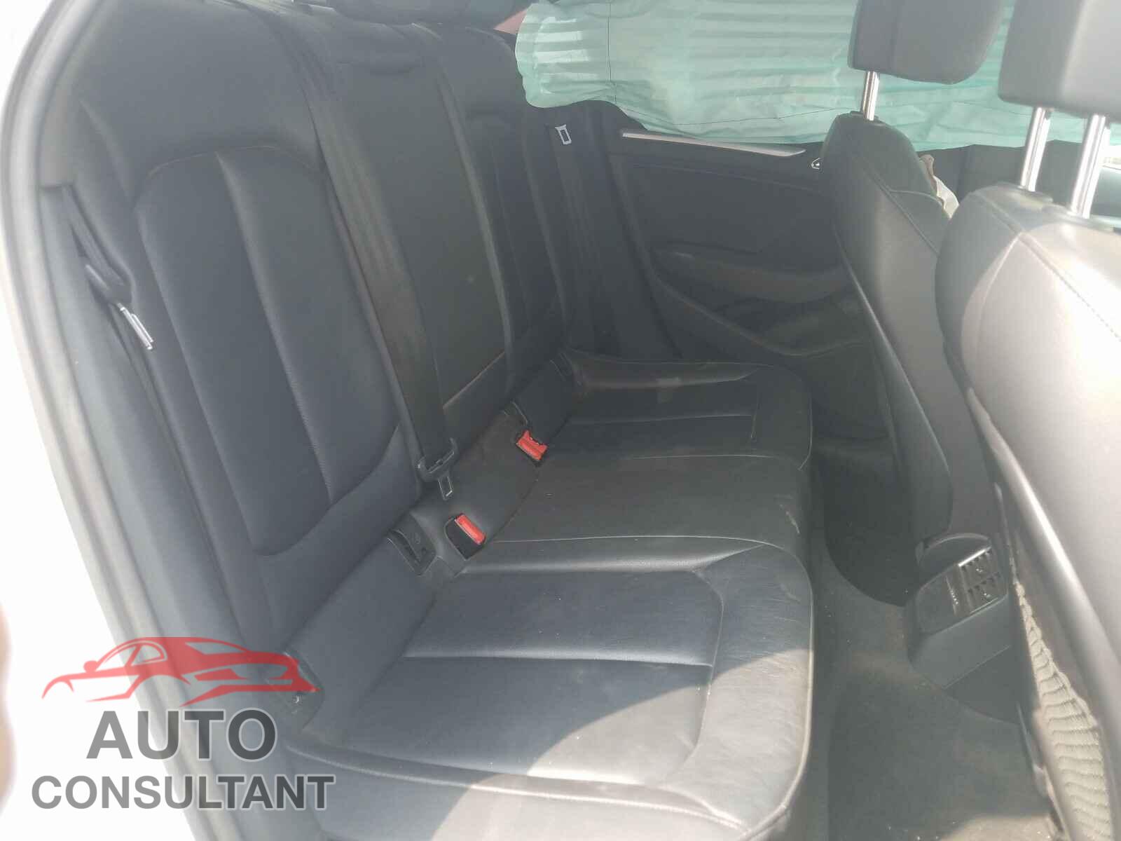 AUDI A3 2016 - WAUA7GFF9G1045718