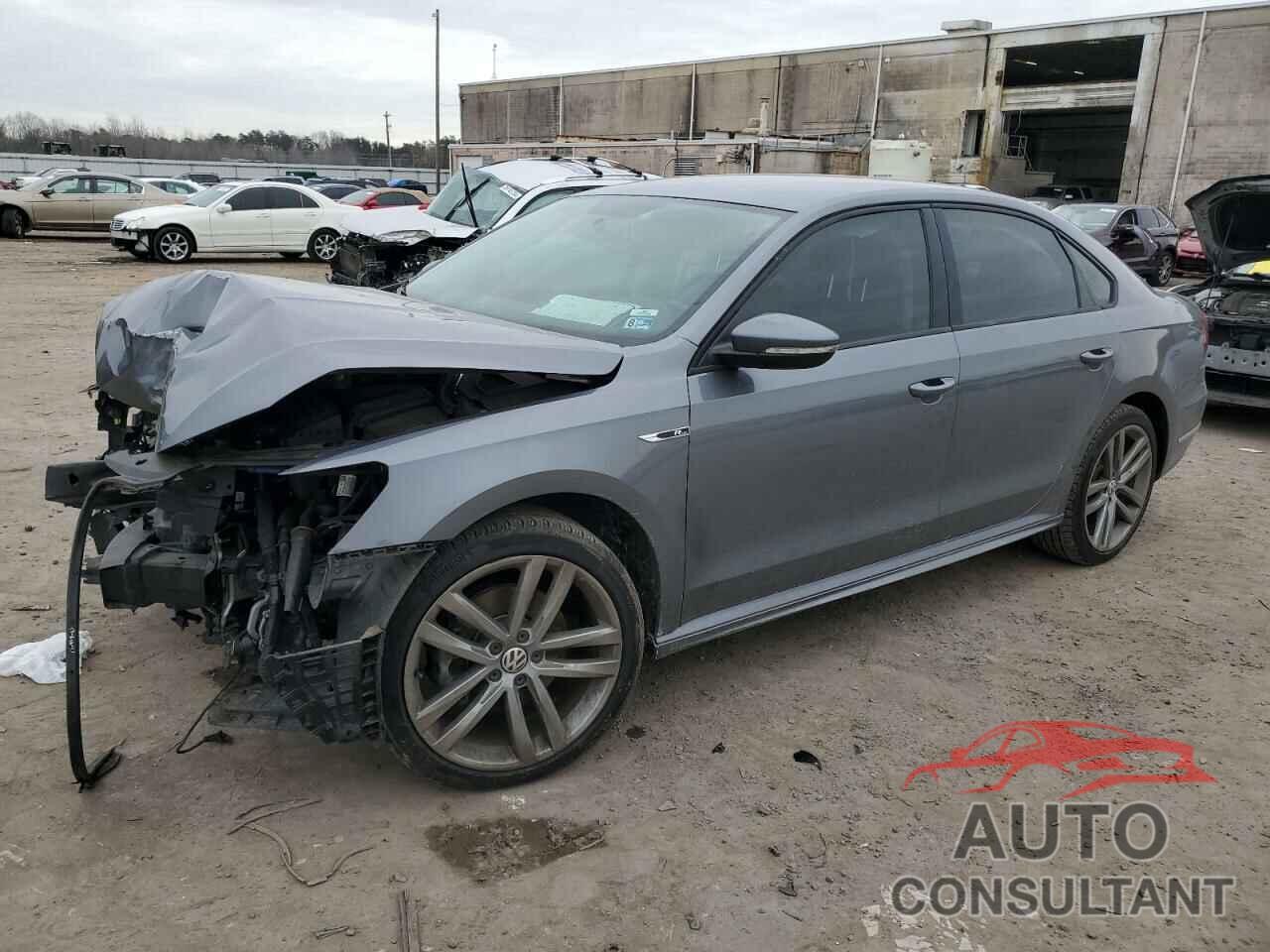 VOLKSWAGEN PASSAT 2018 - 1VWAA7A39JC001650