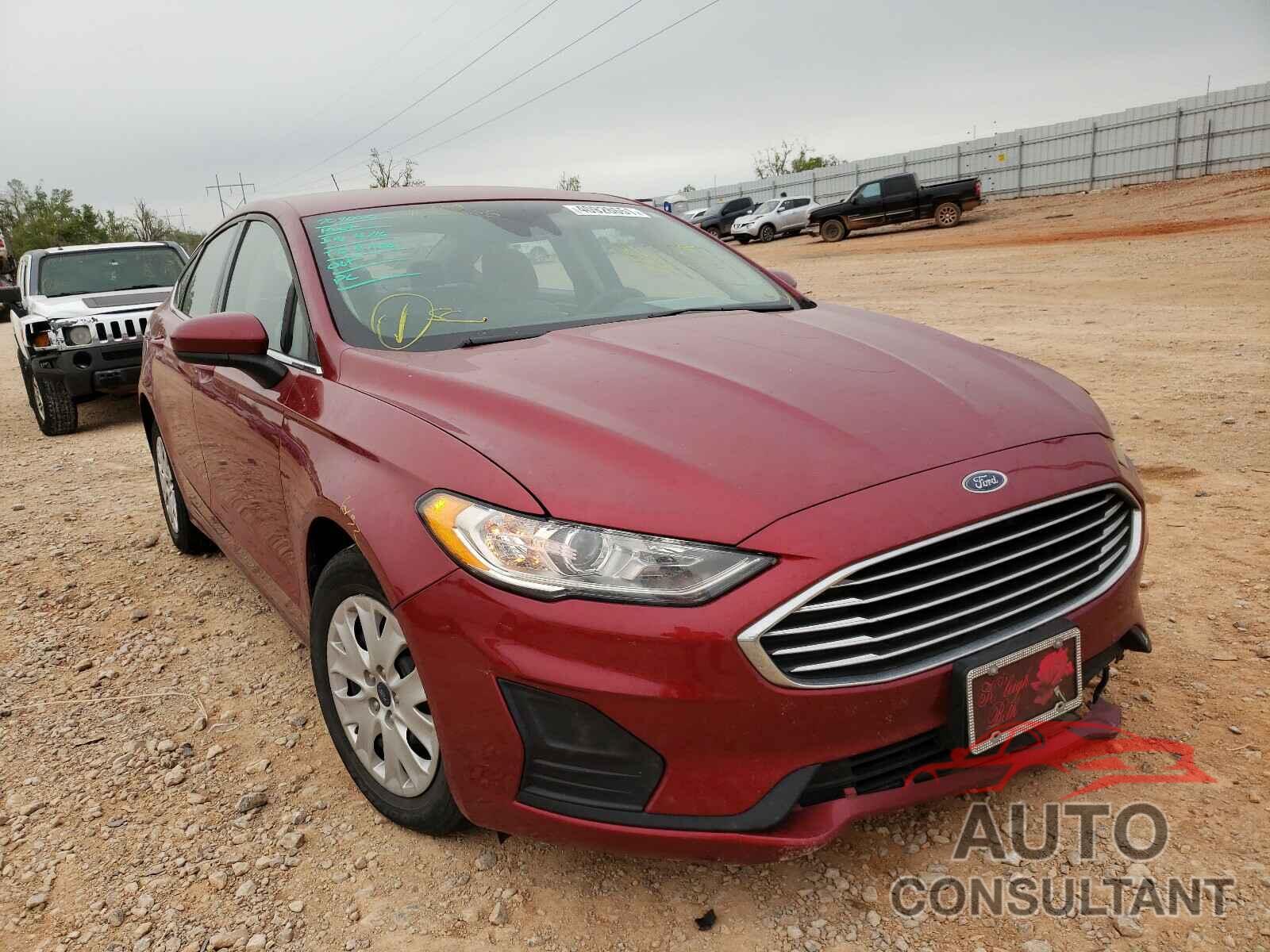 FORD FUSION 2019 - 3FA6P0G78KR132666