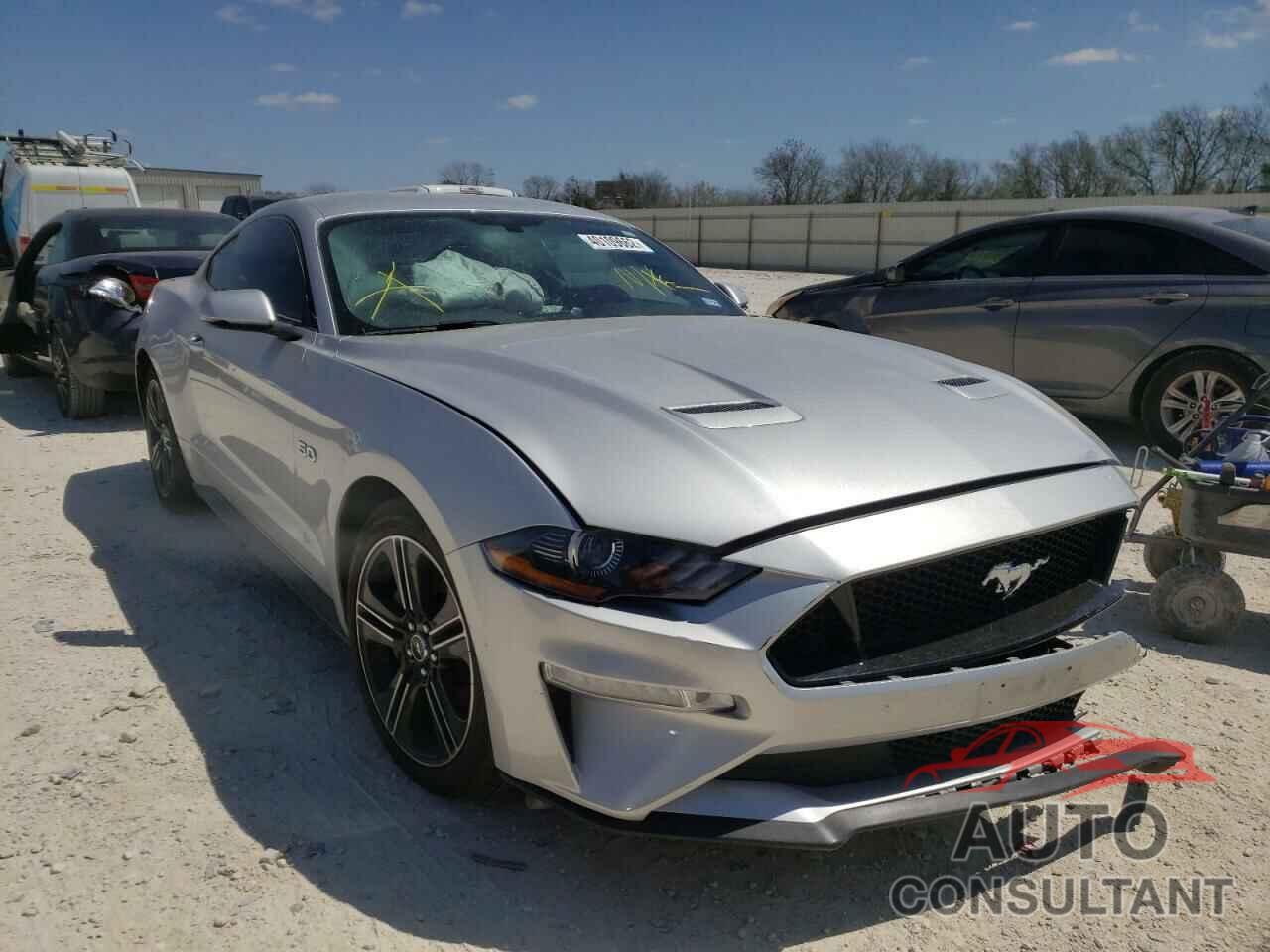 FORD MUSTANG 2018 - 1FA6P8CF6J5184567