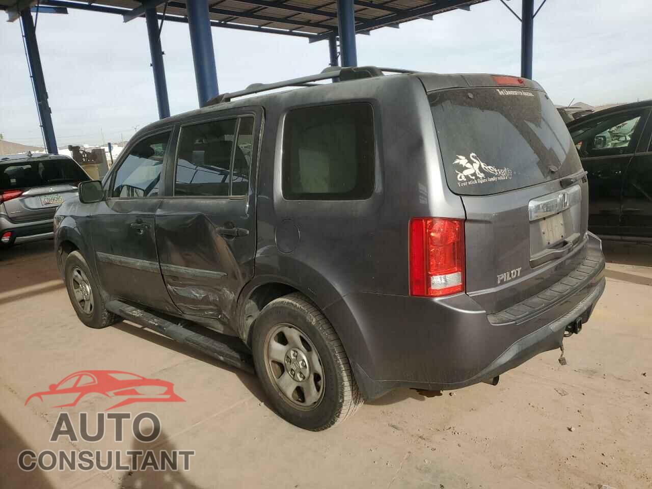 HONDA PILOT 2015 - 5FNYF4H21FB022565