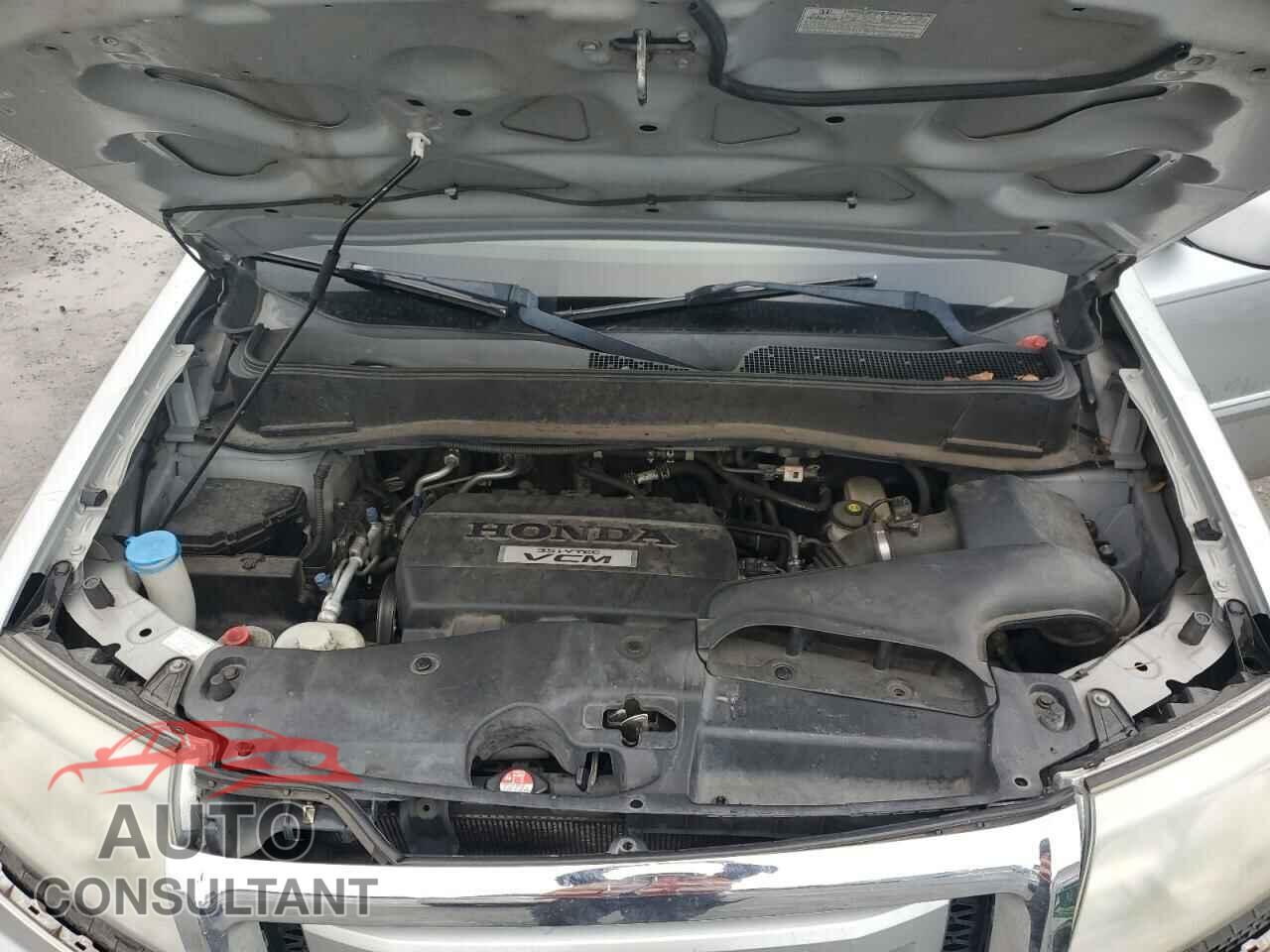 HONDA PILOT 2010 - 5FNYF4H51AB001038