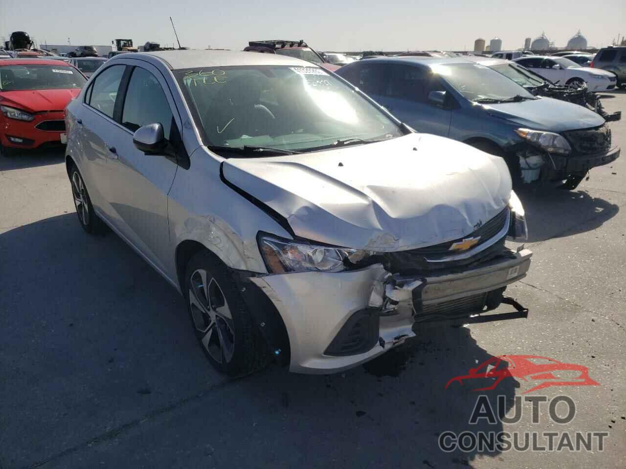 CHEVROLET SONIC 2017 - 1G1JF5SB4H4130777