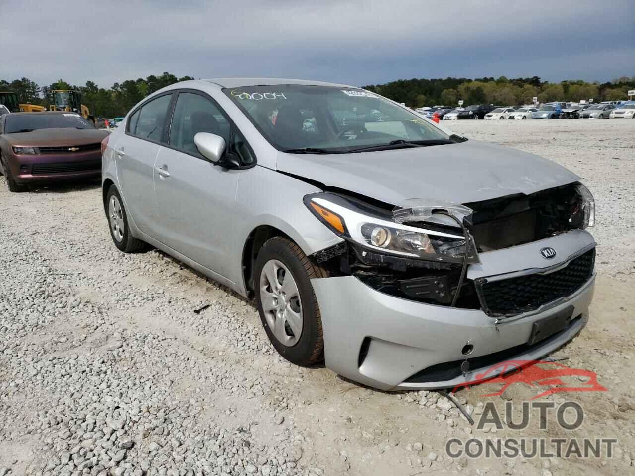 KIA FORTE 2017 - 3KPFK4A79HE010004