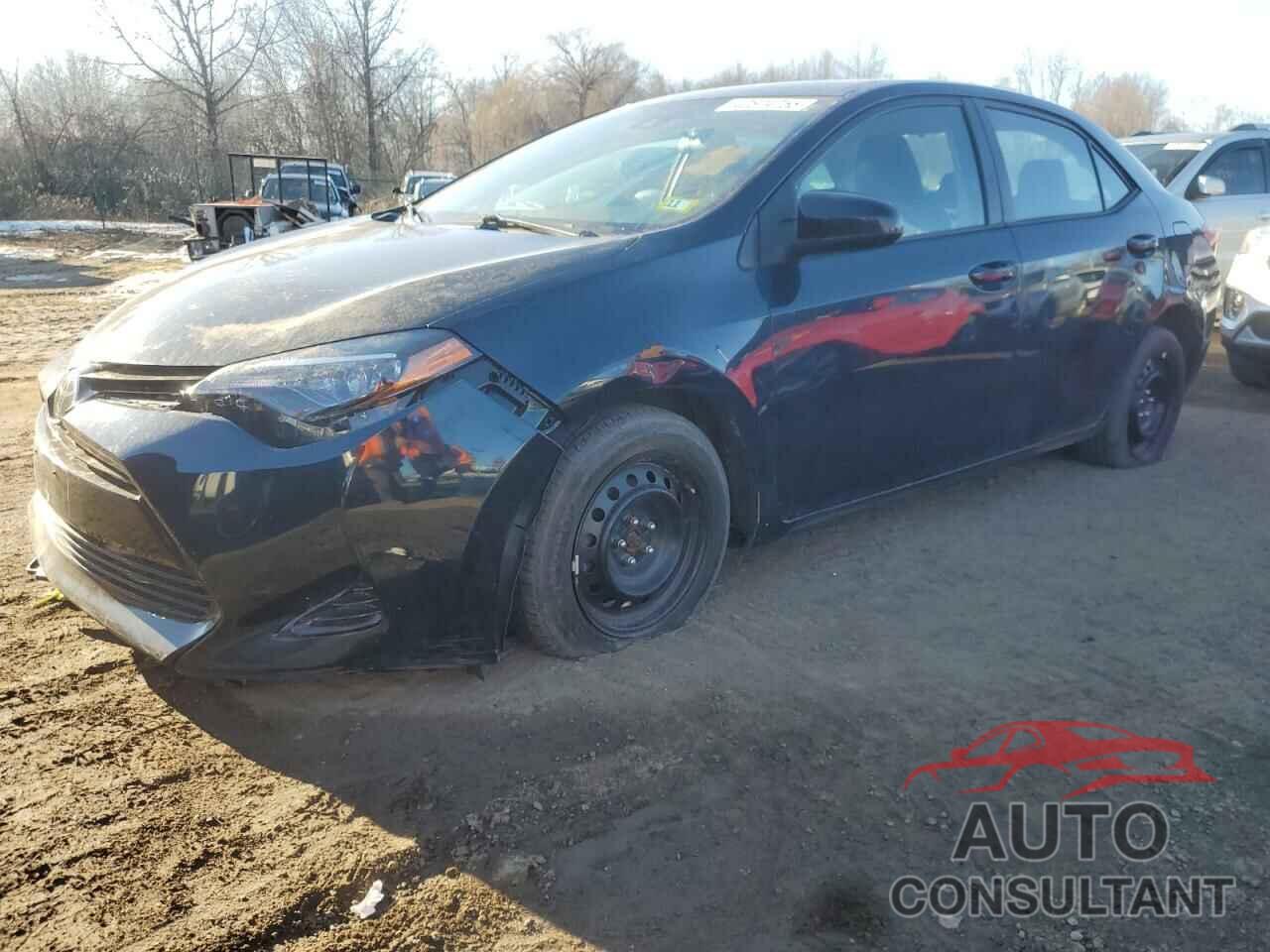 TOYOTA COROLLA 2018 - 2T1BURHE4JC113393