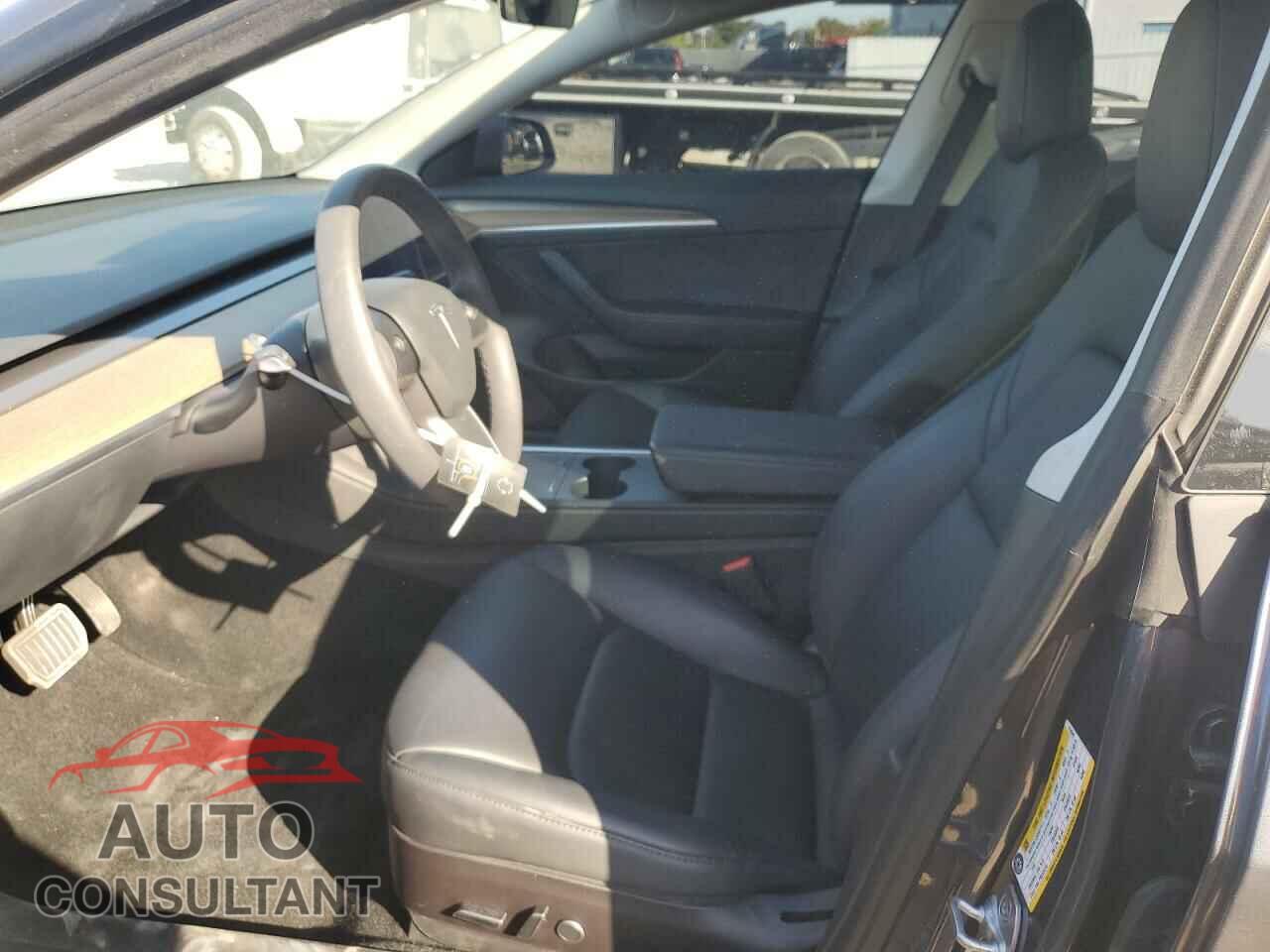 TESLA MODEL 3 2023 - 5YJ3E1EA4PF414044
