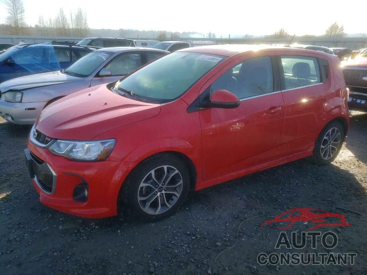 CHEVROLET SONIC 2018 - 1G1JD6SB6J4135786