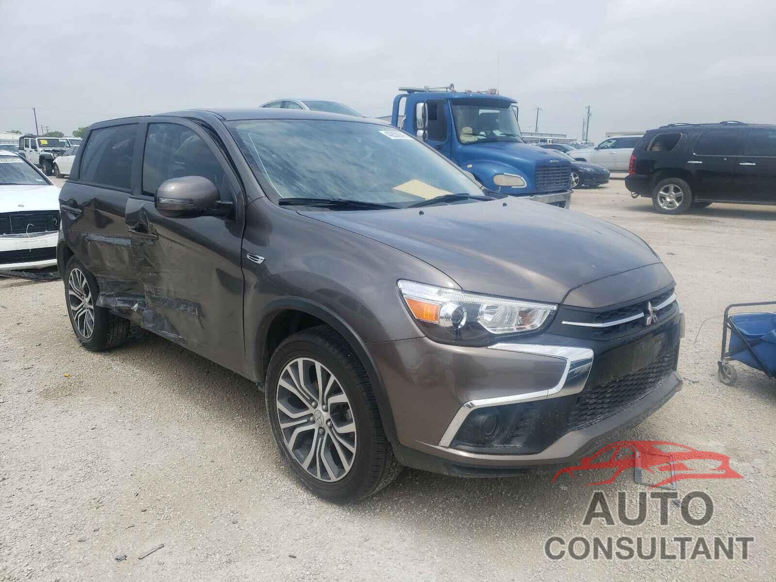 MITSUBISHI OUTLANDER 2018 - JA4AP3AU7JU017627
