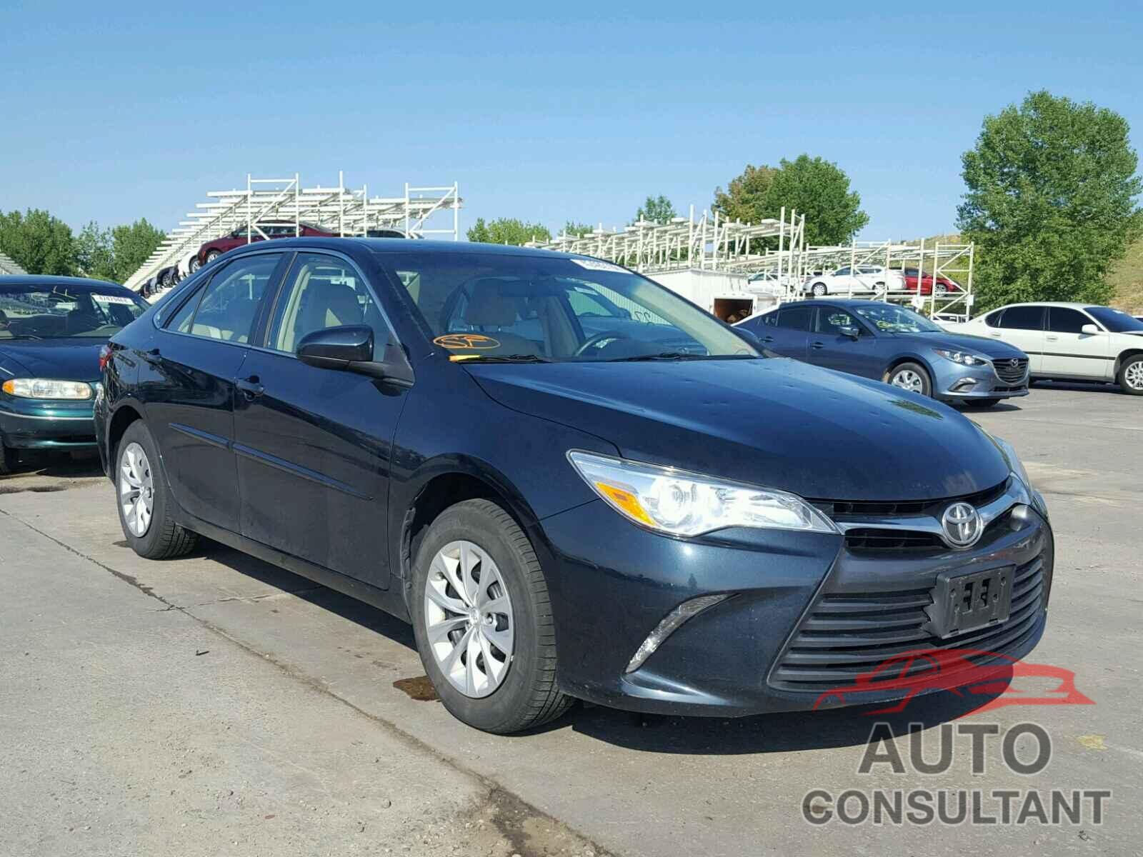 TOYOTA CAMRY 2016 - 4T4BF1FK3GR566406