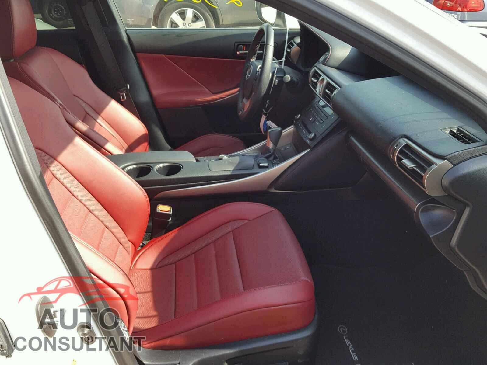 LEXUS IS 250 2015 - JTHBF1D2XF5082905