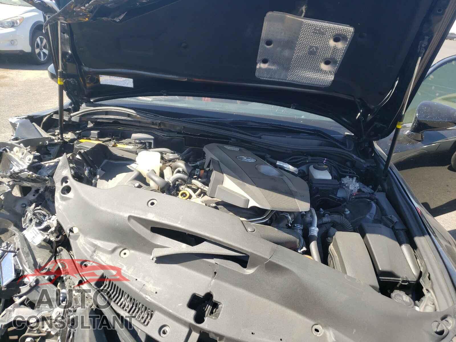 LEXUS IS 2016 - JTHBA1D2XG5016130