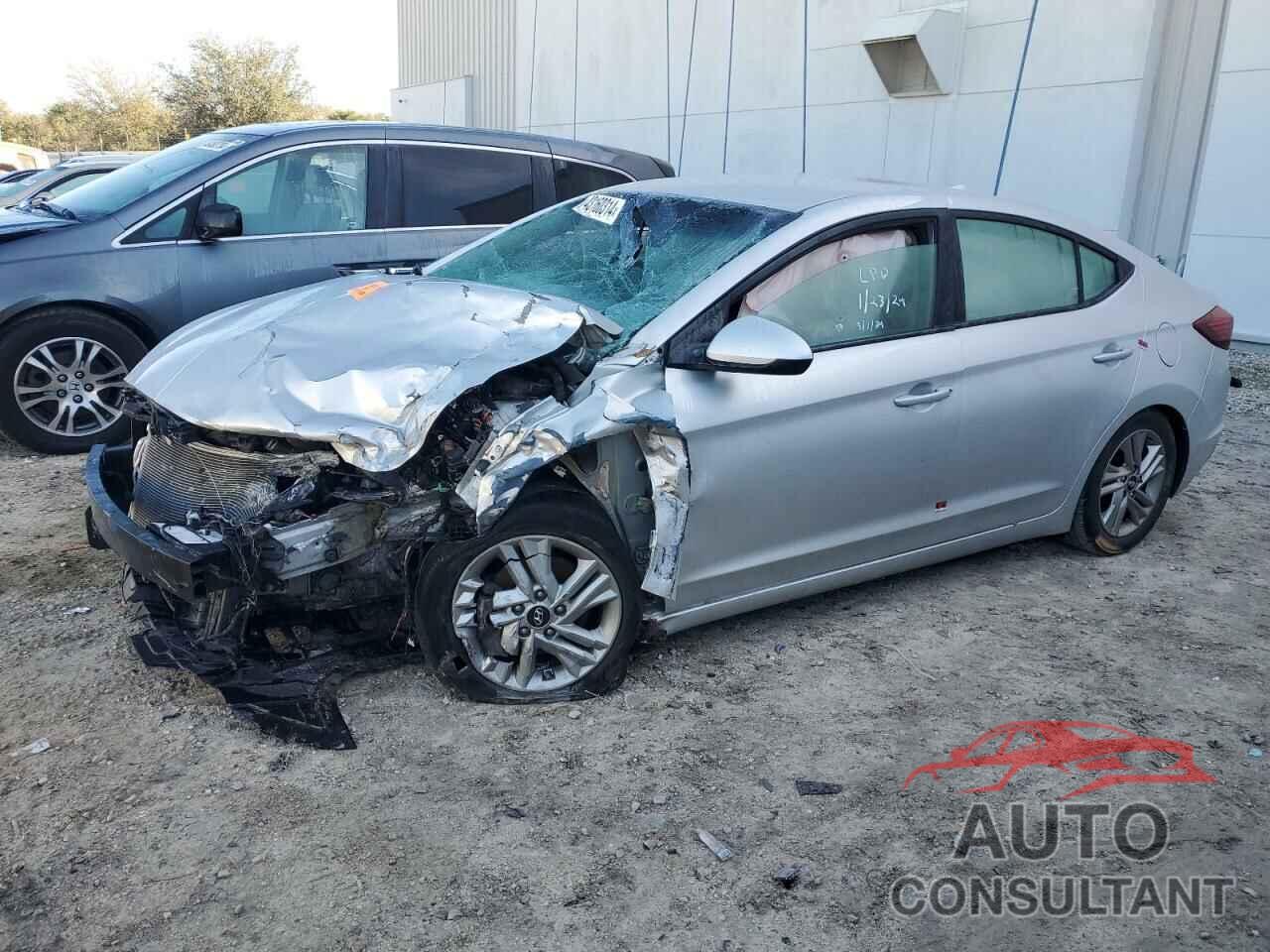 HYUNDAI ELANTRA 2020 - 5NPD84LF9LH511750