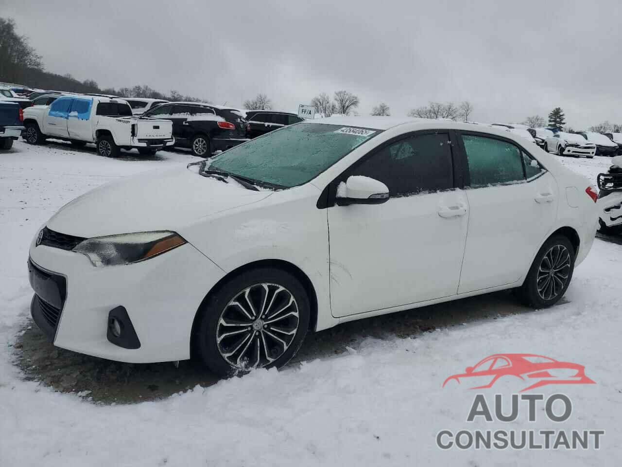 TOYOTA COROLLA 2015 - 2T1BURHEXFC306140