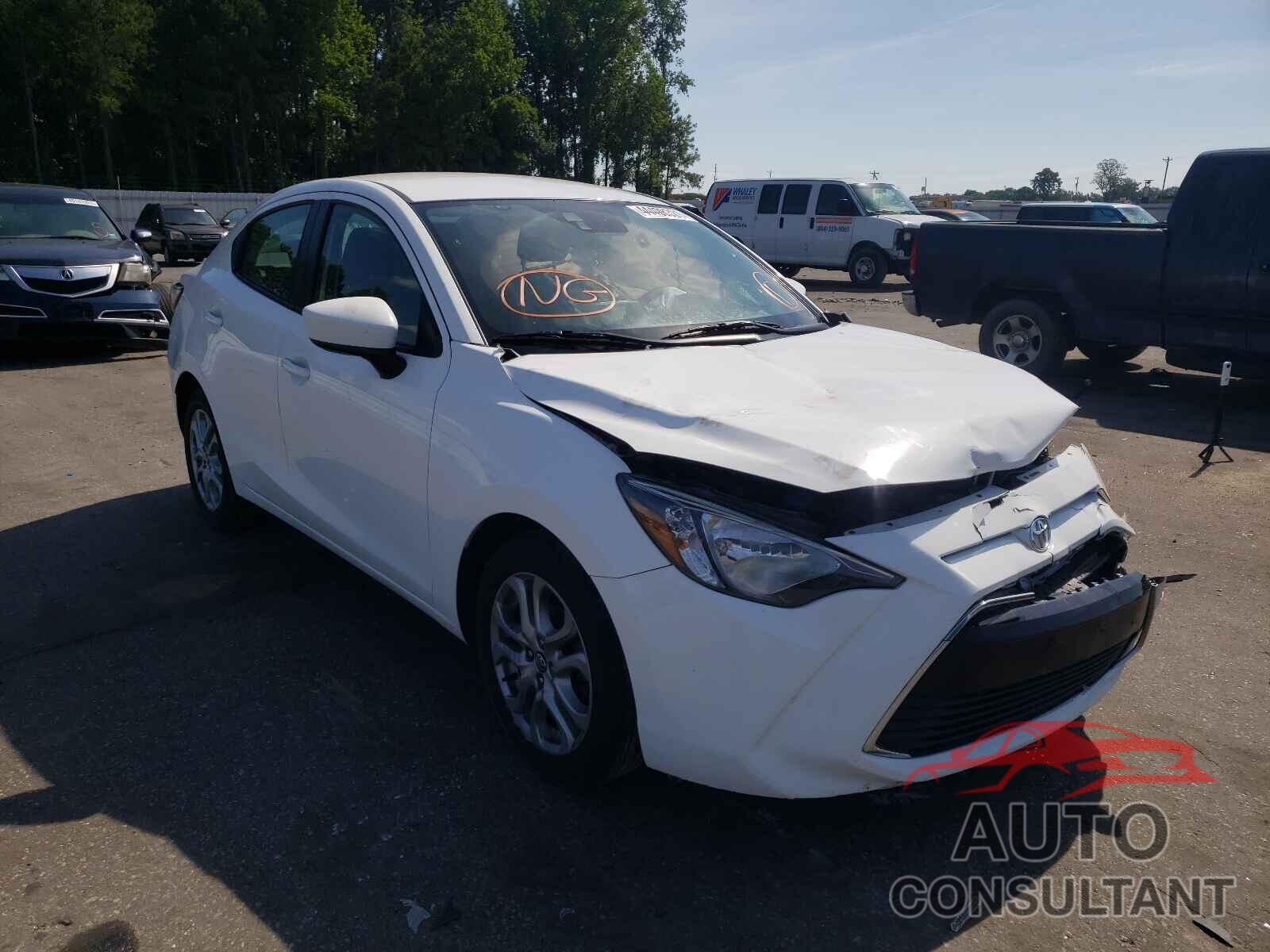 TOYOTA YARIS 2017 - 3MYDLBYV0HY181575