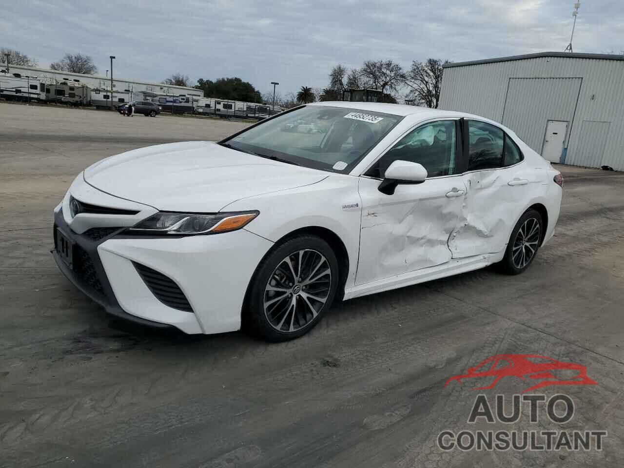 TOYOTA CAMRY 2019 - 4T1B21HK3KU011418