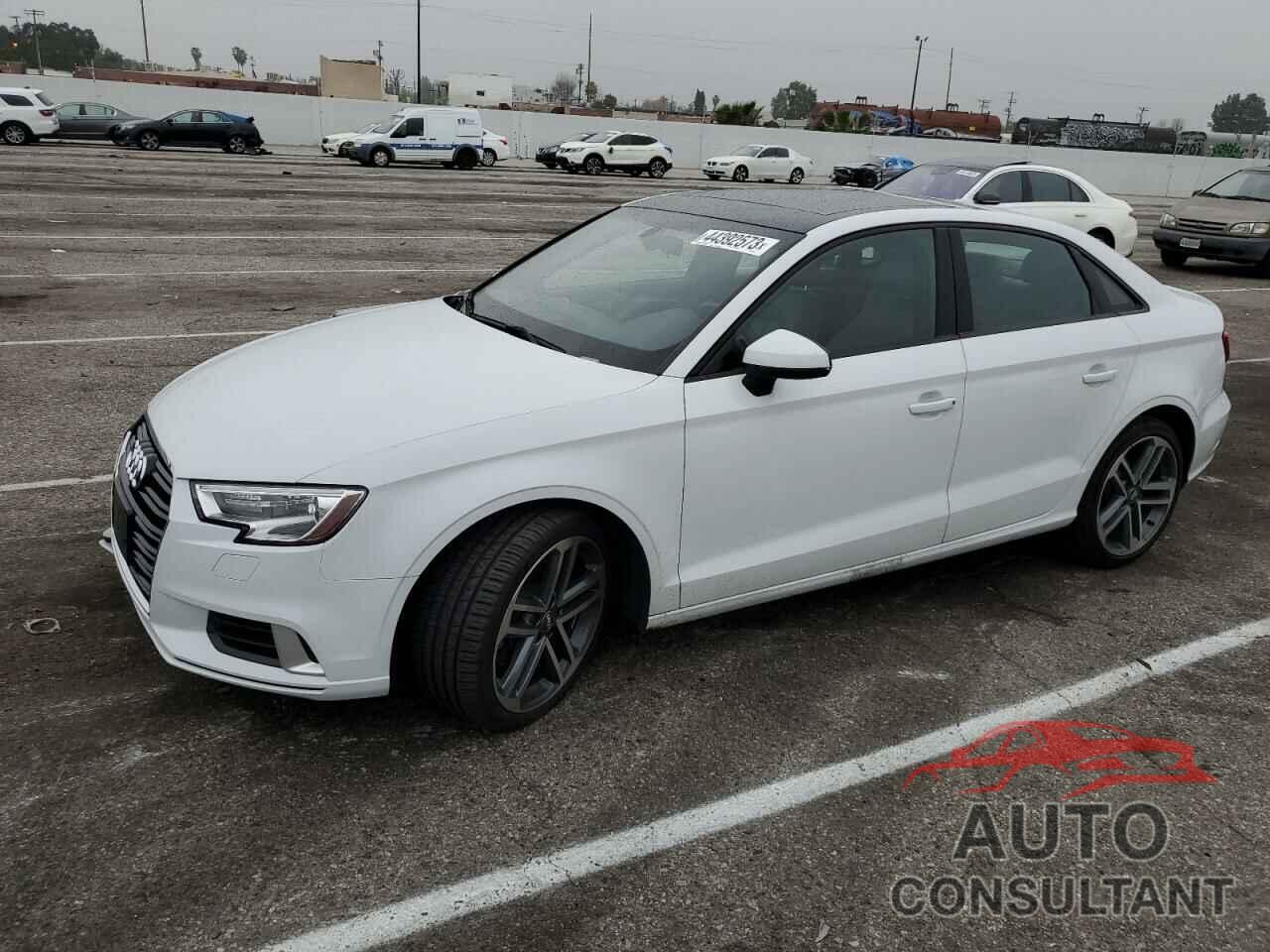 AUDI A3 2018 - WAUAUGFF8J1092397