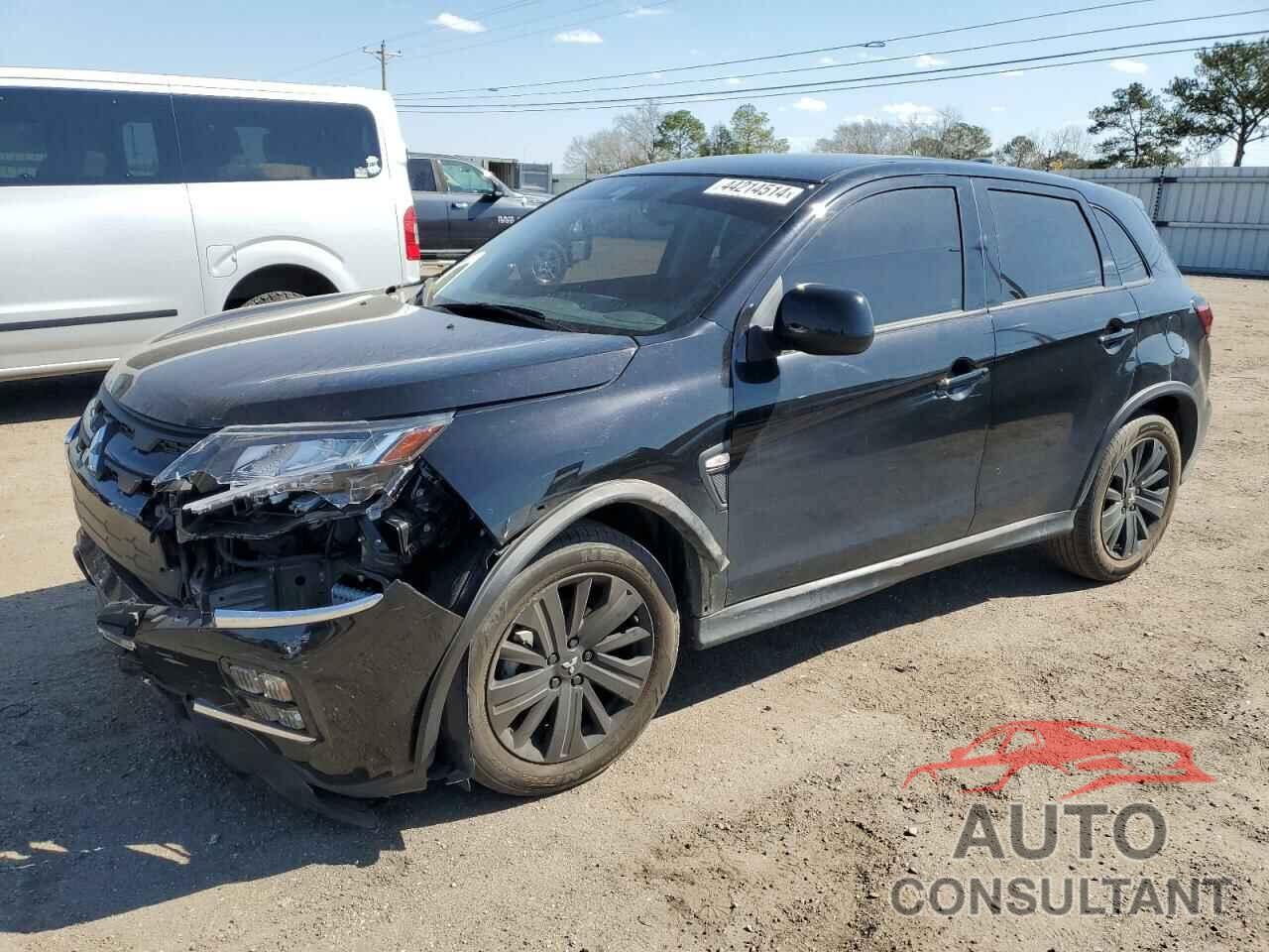 MITSUBISHI OUTLANDER 2022 - JA4APUAU5NU016293