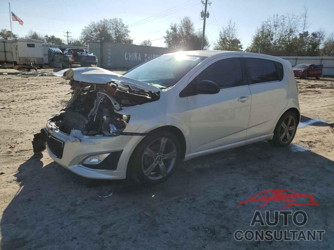 CHEVROLET SONIC 2014 - 1G1JG6SB4E4158478