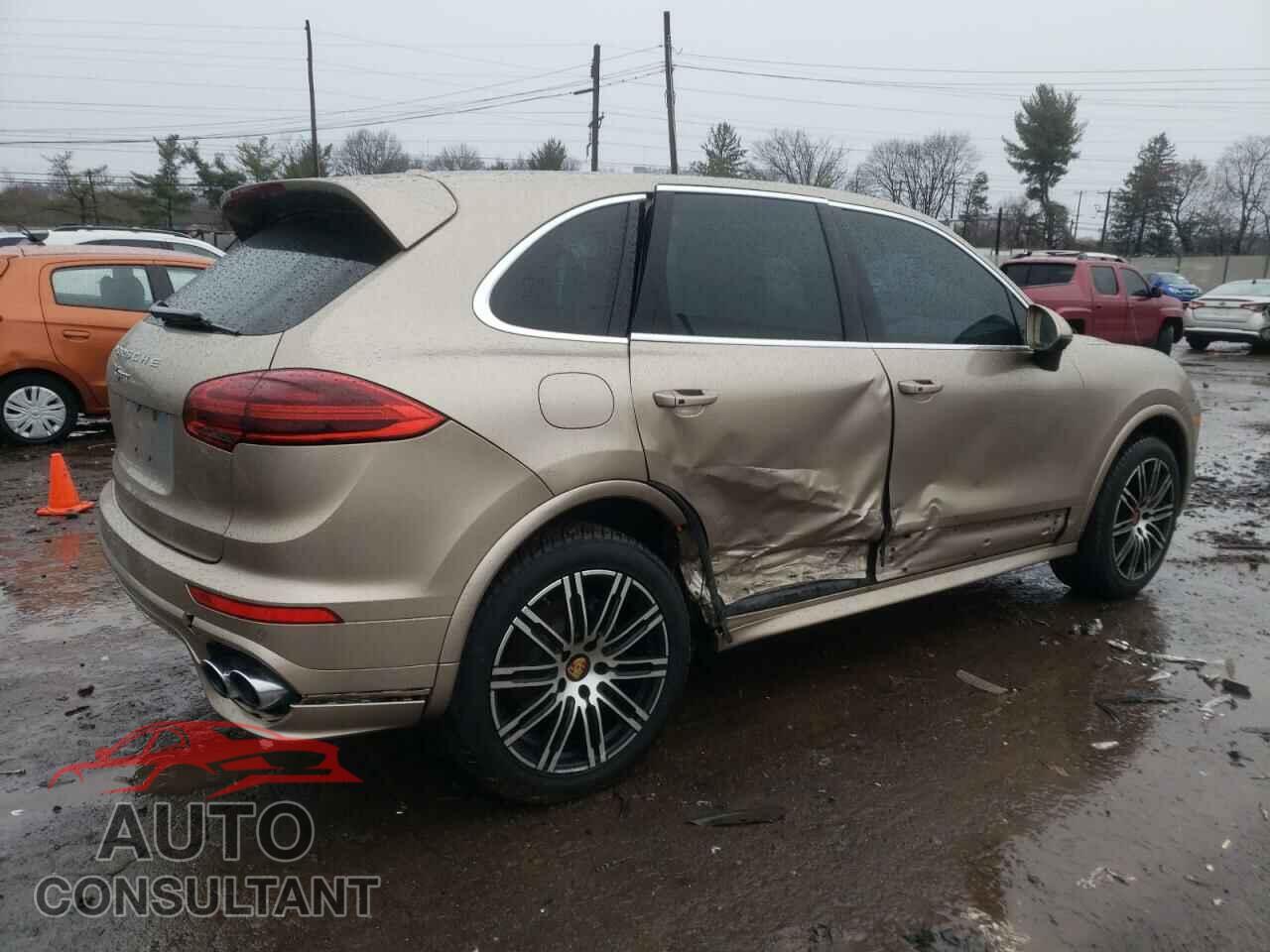 PORSCHE CAYENNE 2016 - WP1AA2A20GLA06000