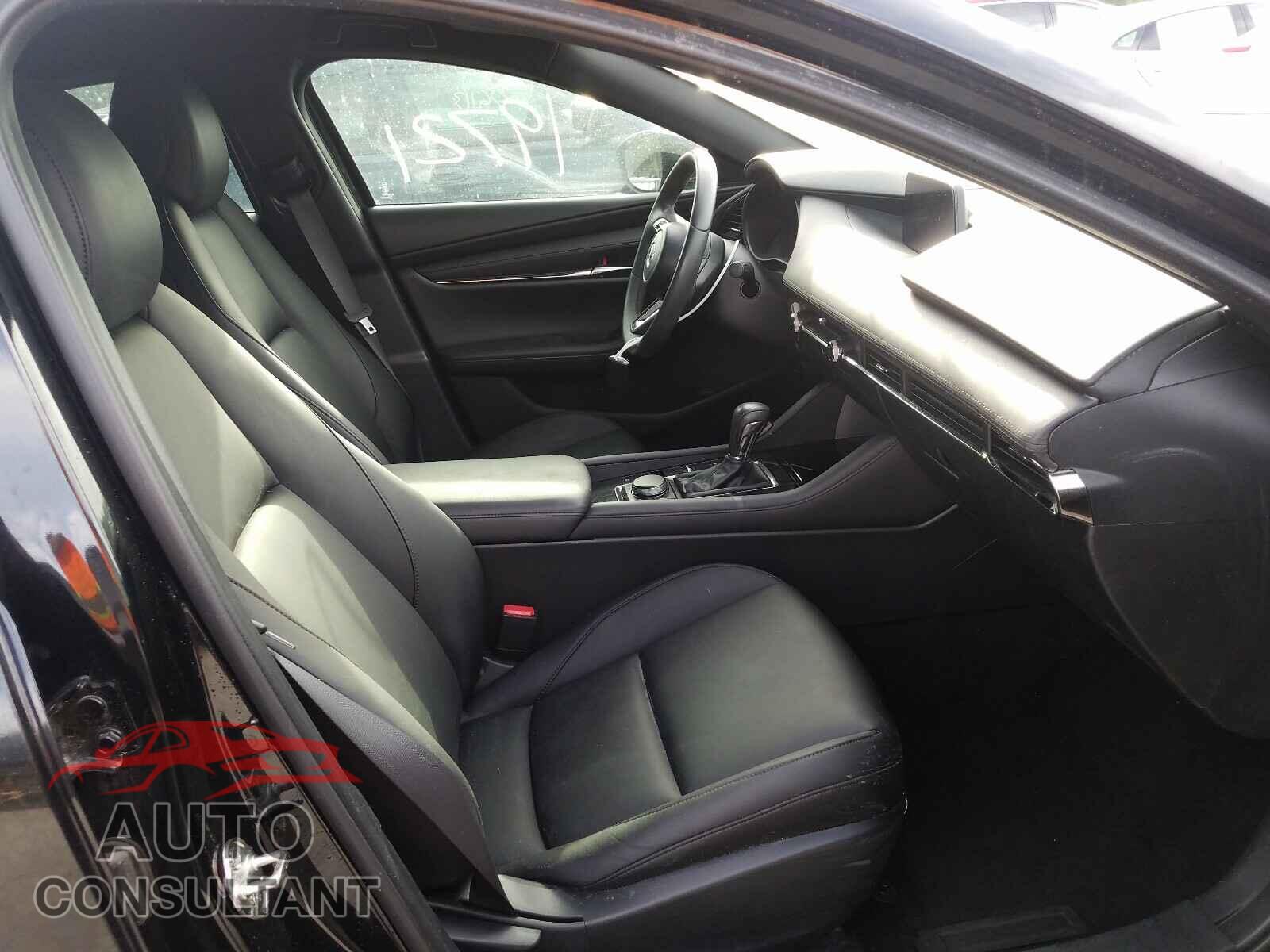 MAZDA 3 2019 - JM1BPBMM0K1124876