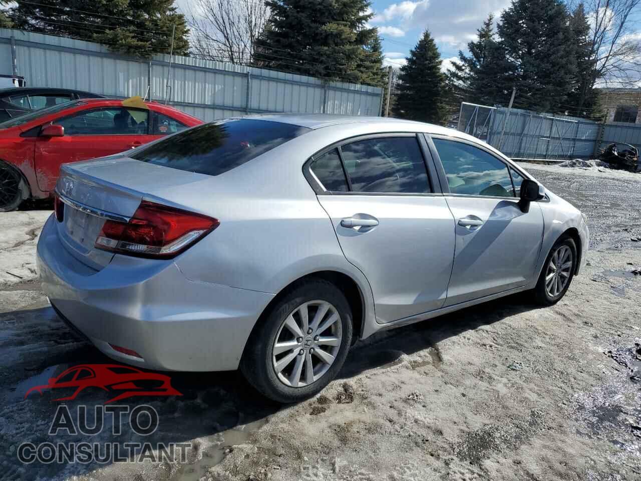 HONDA CIVIC 2012 - 2HGFB2F82CH511353