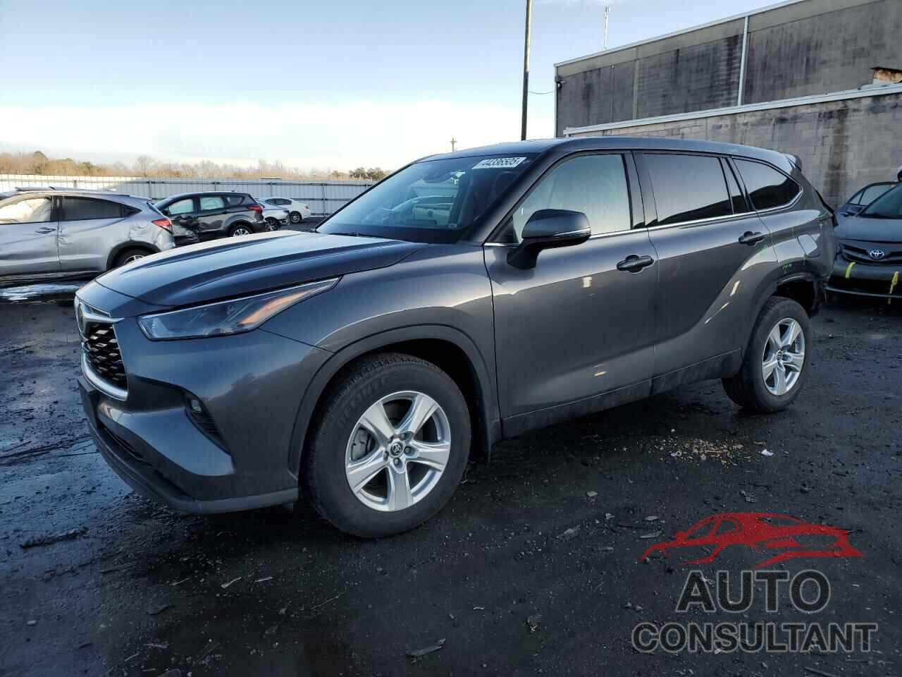 TOYOTA HIGHLANDER 2022 - 5TDBZRBH8NS240231