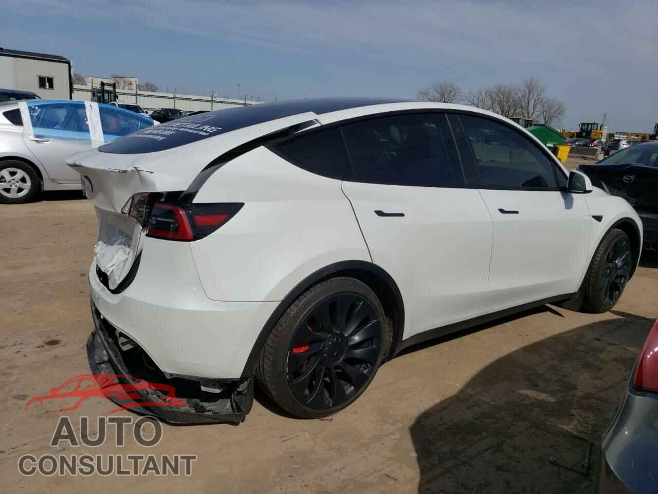 TESLA MODEL Y 2023 - 7SAYGDEF1PF612676