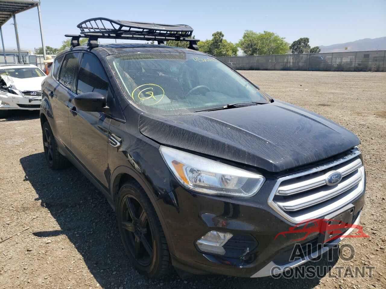 FORD ESCAPE 2017 - 1FMCU0GD9HUC67261