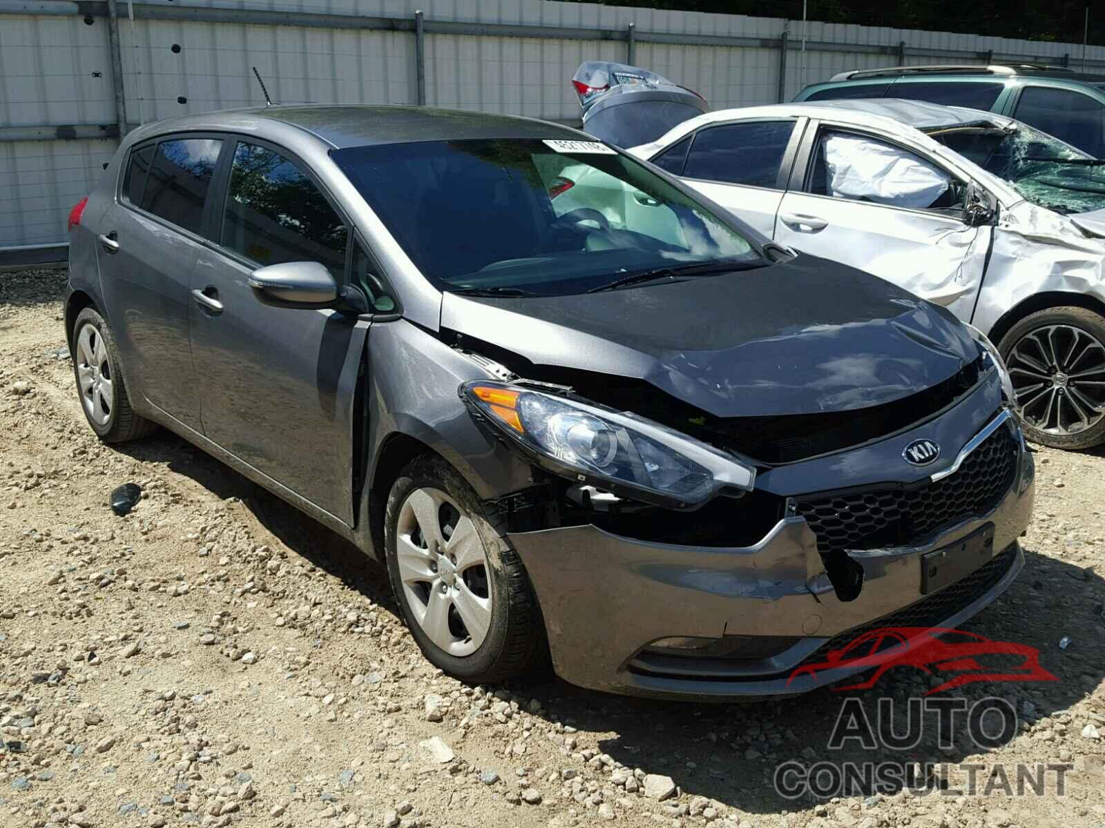 KIA FORTE 2016 - KNAFK5A86G5657742