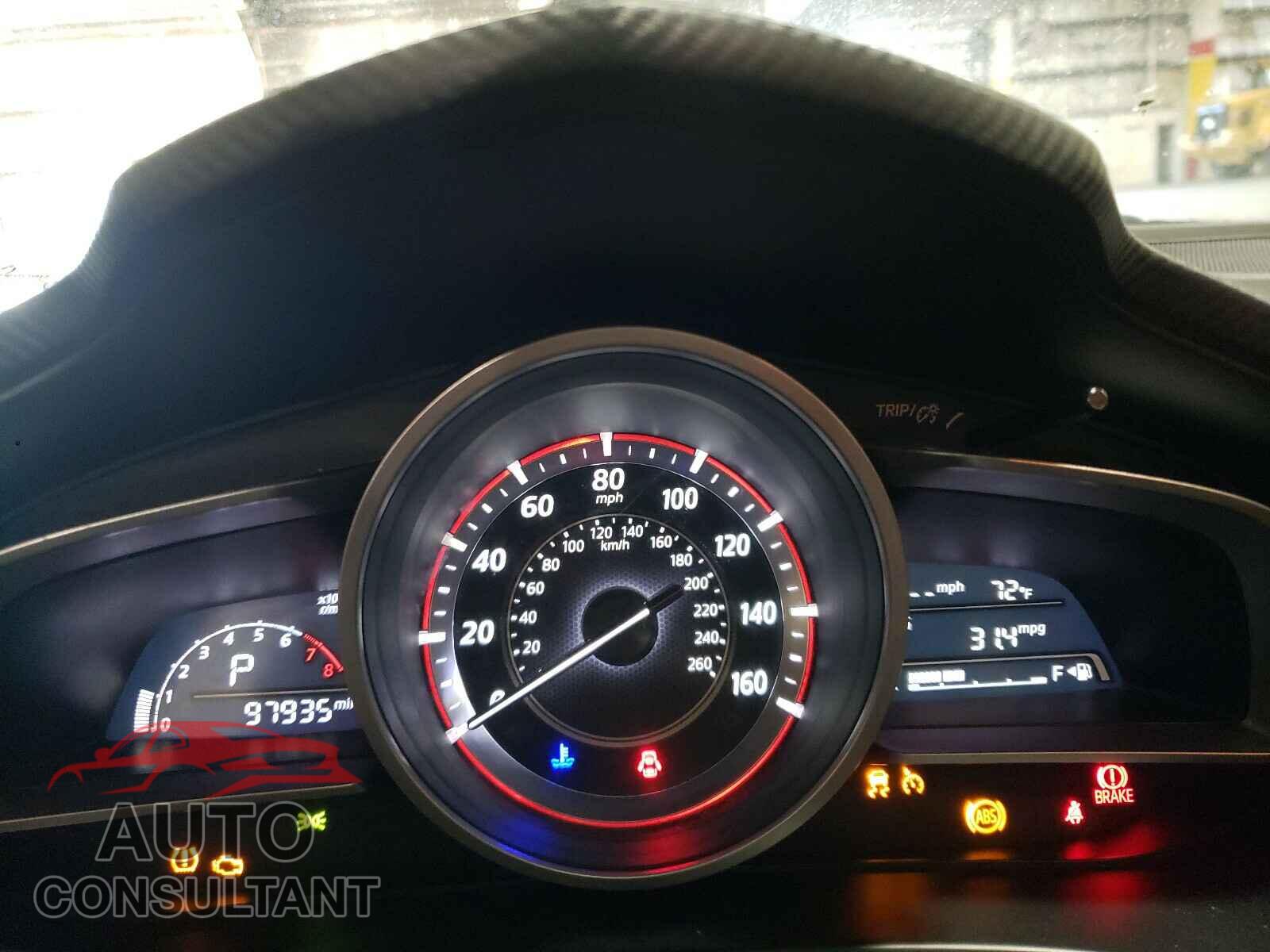 MAZDA 3 2016 - 3MZBM1U7XGM303821
