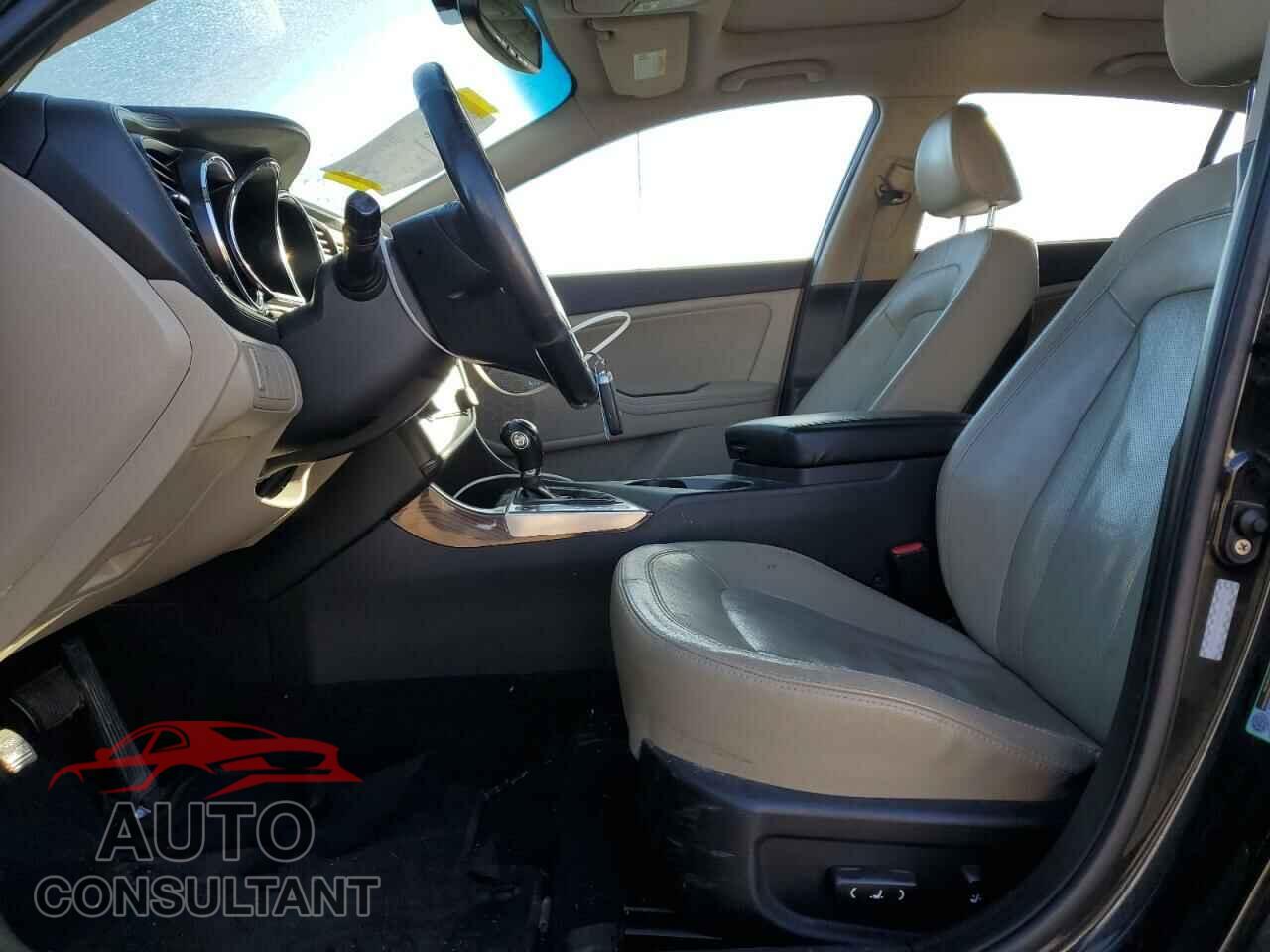 KIA OPTIMA 2011 - KNAGN4A79B5096006