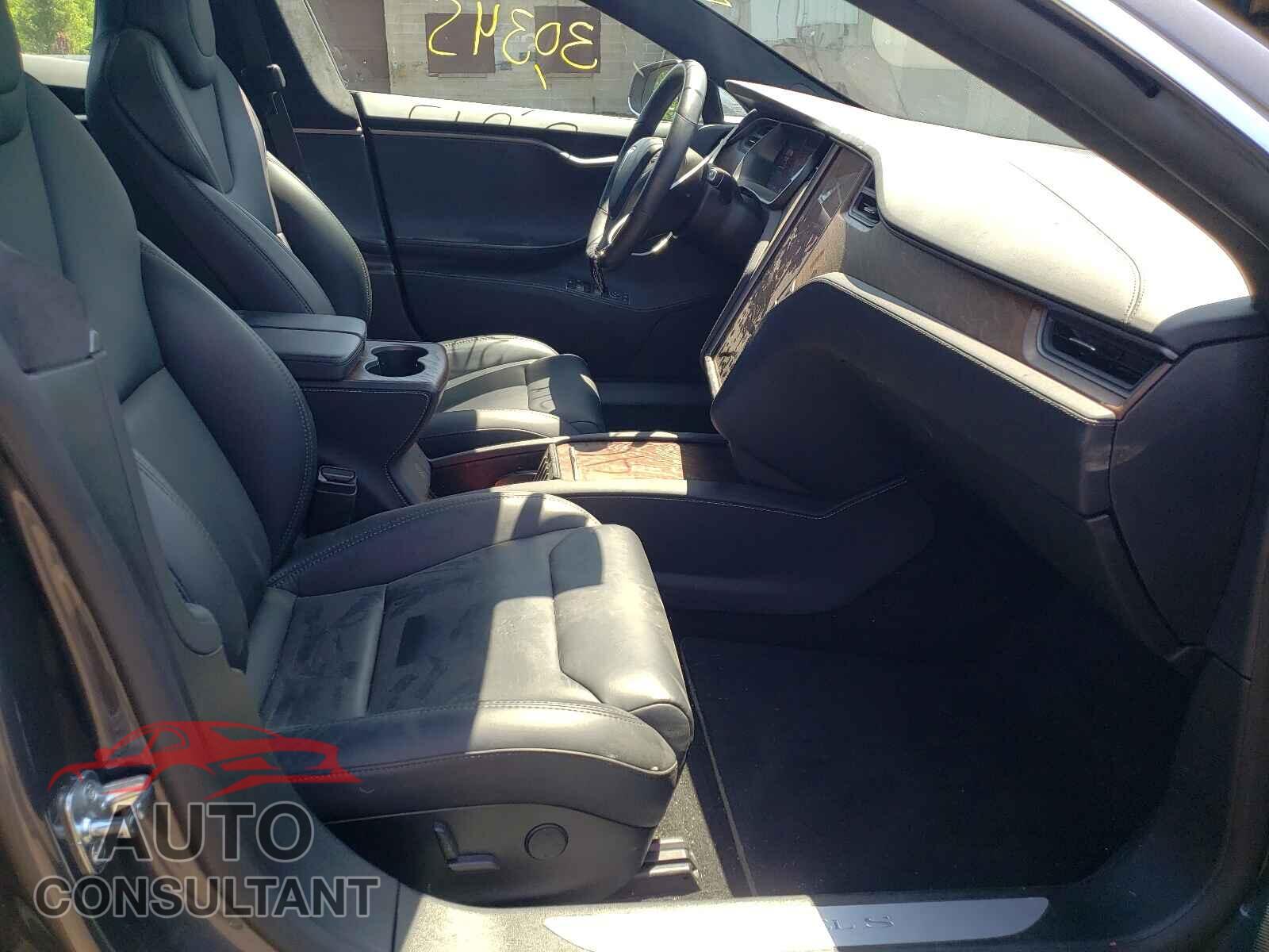 TESLA MODEL S 2019 - 5YJSA1E21KF337142