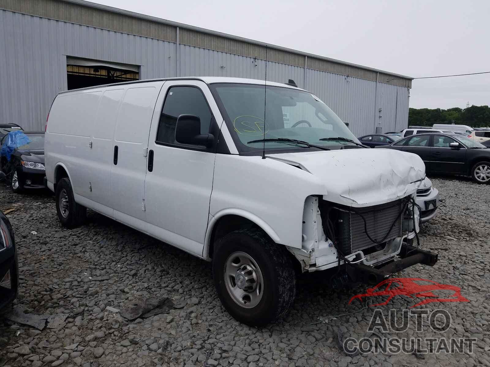 CHEVROLET EXPRESS 2018 - 1GCWGBFP2J1265214