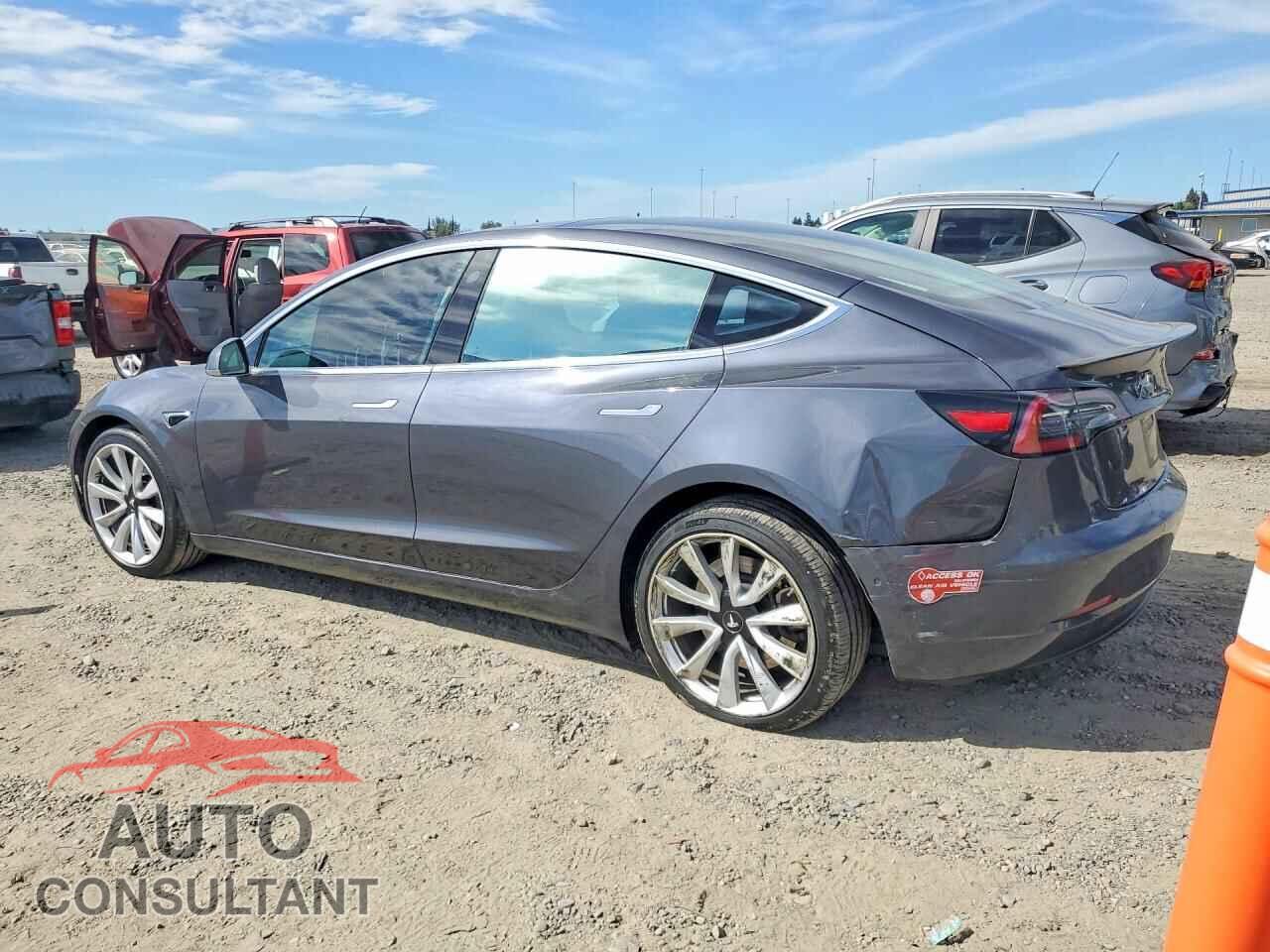 TESLA MODEL 3 2018 - 5YJ3E1EA3JF051064