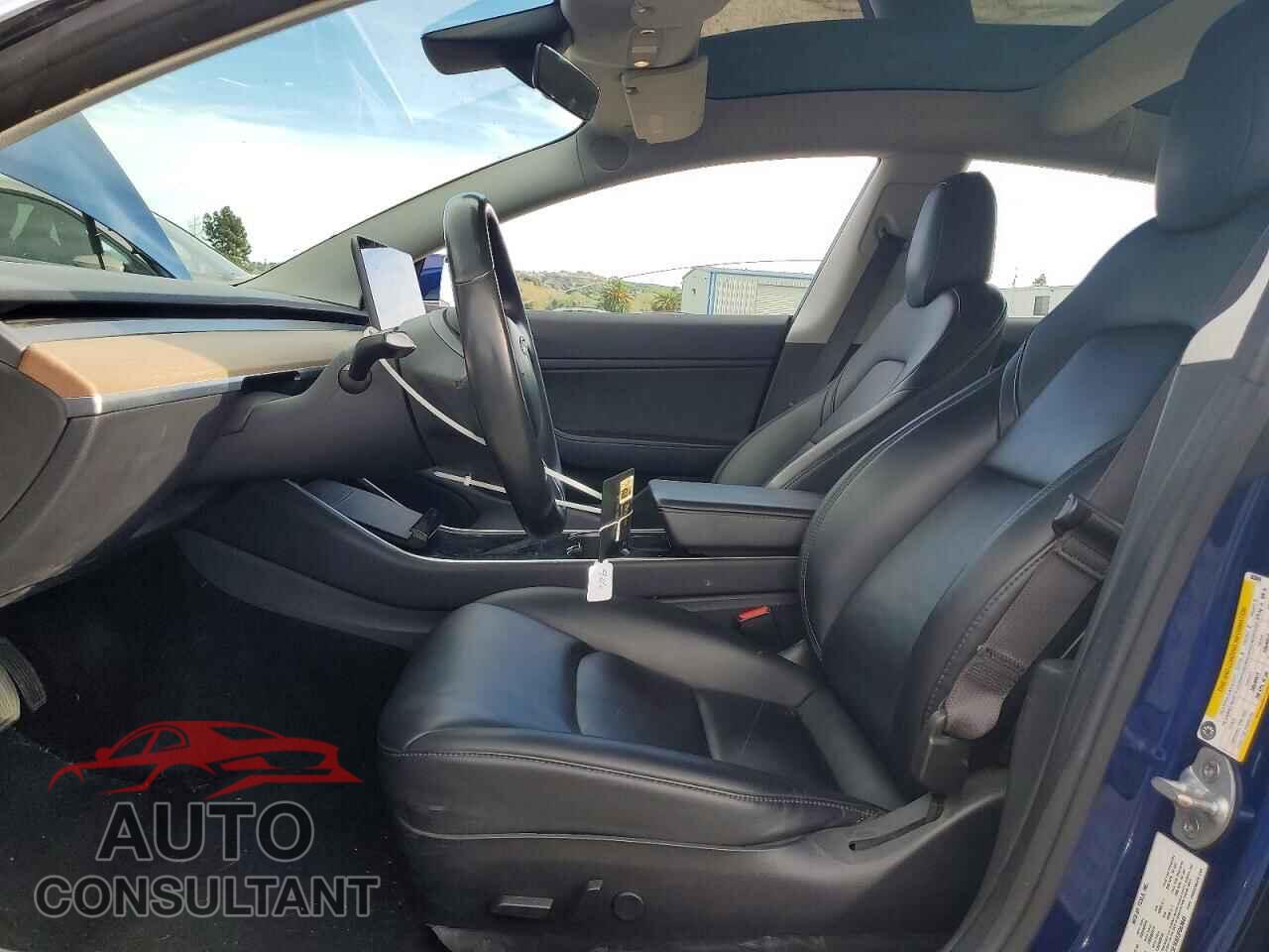 TESLA MODEL 3 2018 - 5YJ3E1EB2JF063845