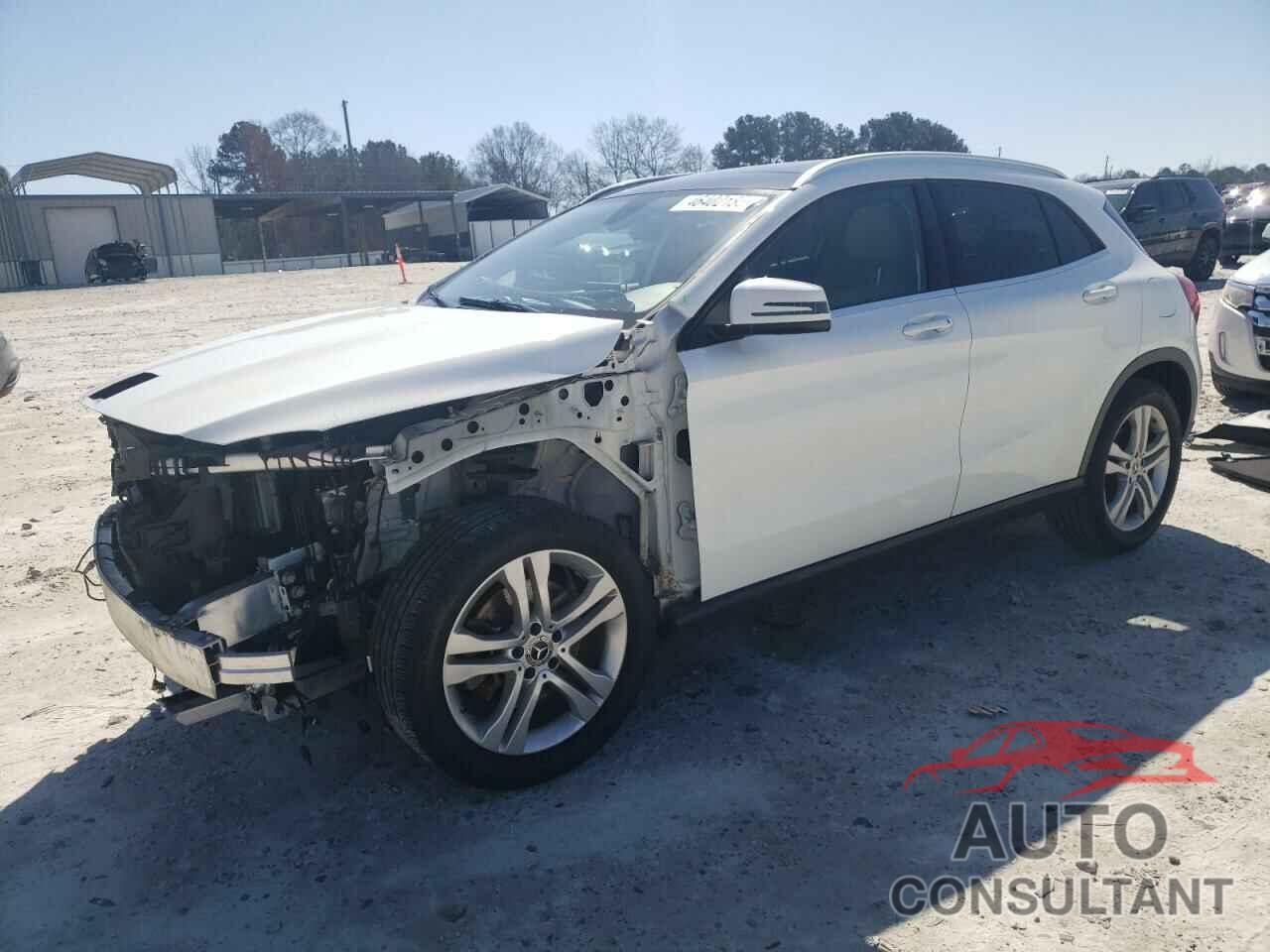 MERCEDES-BENZ GLA-CLASS 2018 - WDCTG4EB6JJ498429