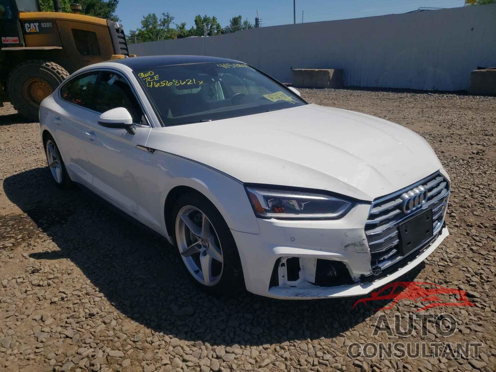 AUDI A5 2019 - WAUENCF54KA023352