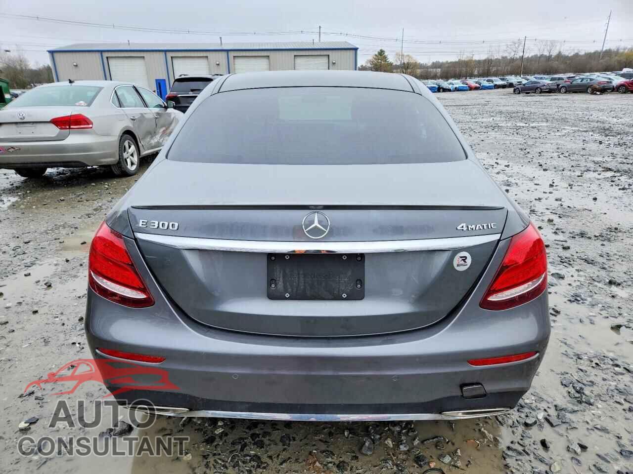 MERCEDES-BENZ E-CLASS 2017 - WDDZF4KBXHA070502