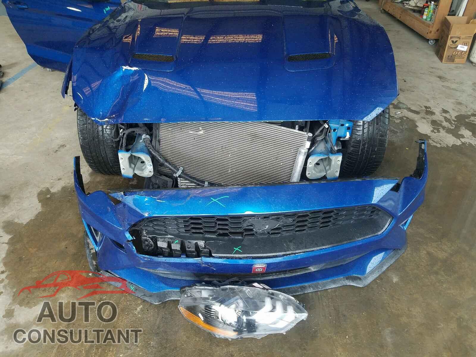 FORD MUSTANG 2018 - 1FA6P8TH7J5106817