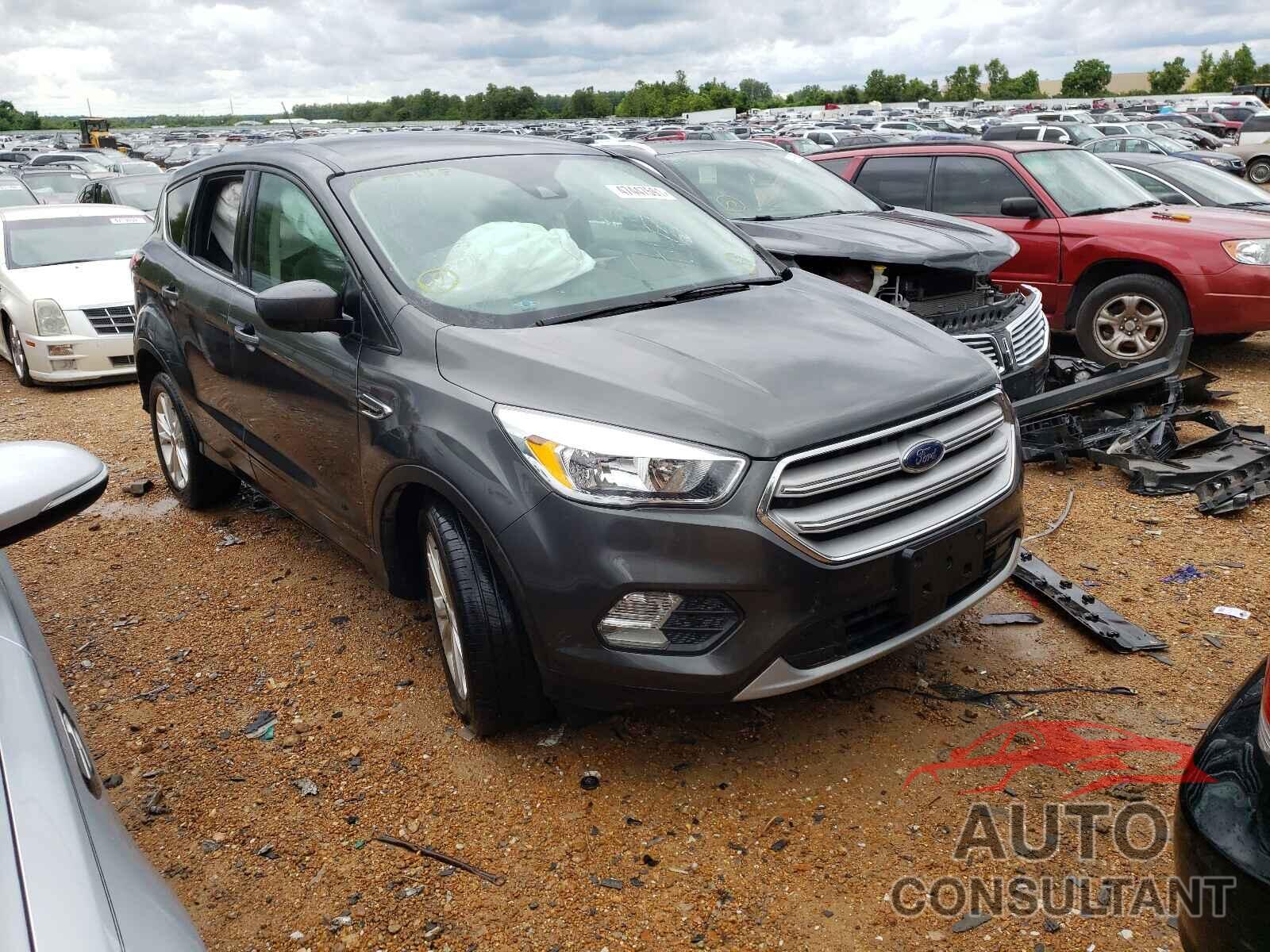 FORD ESCAPE 2019 - 1FMCU0GD1KUA19108