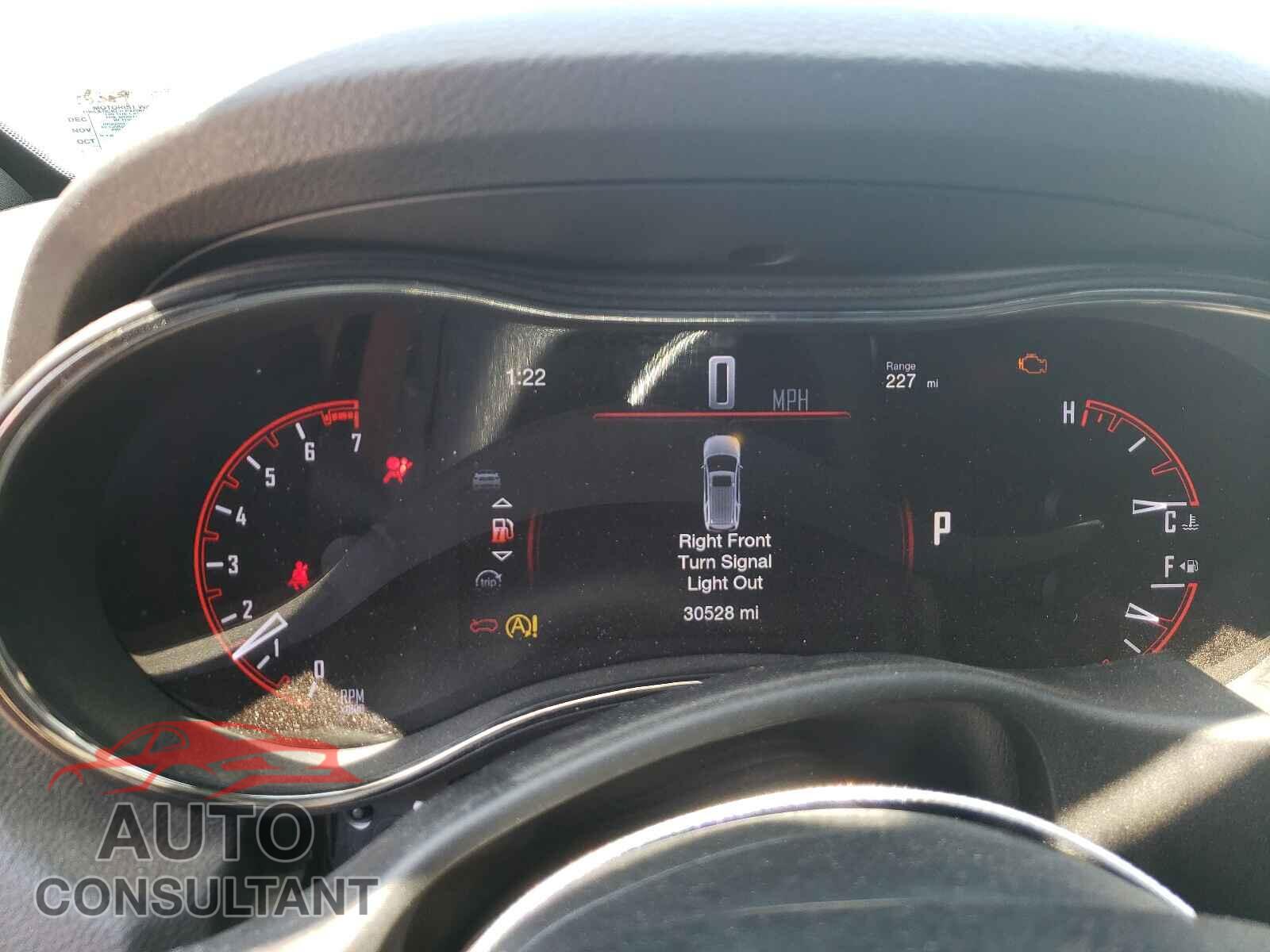 DODGE DURANGO 2018 - 1C4RDJDG5JC416103
