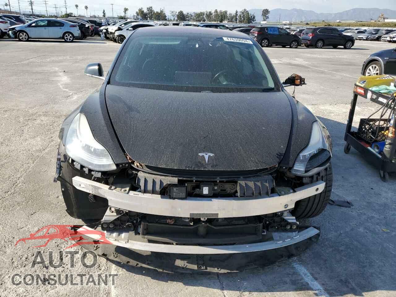 TESLA MODEL 3 2018 - 5YJ3E1EB3JF186053