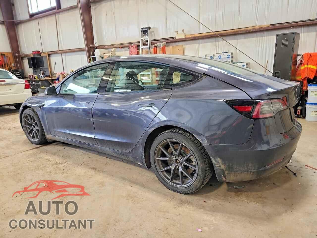 TESLA MODEL 3 2022 - 5YJ3E1EA4NF353632